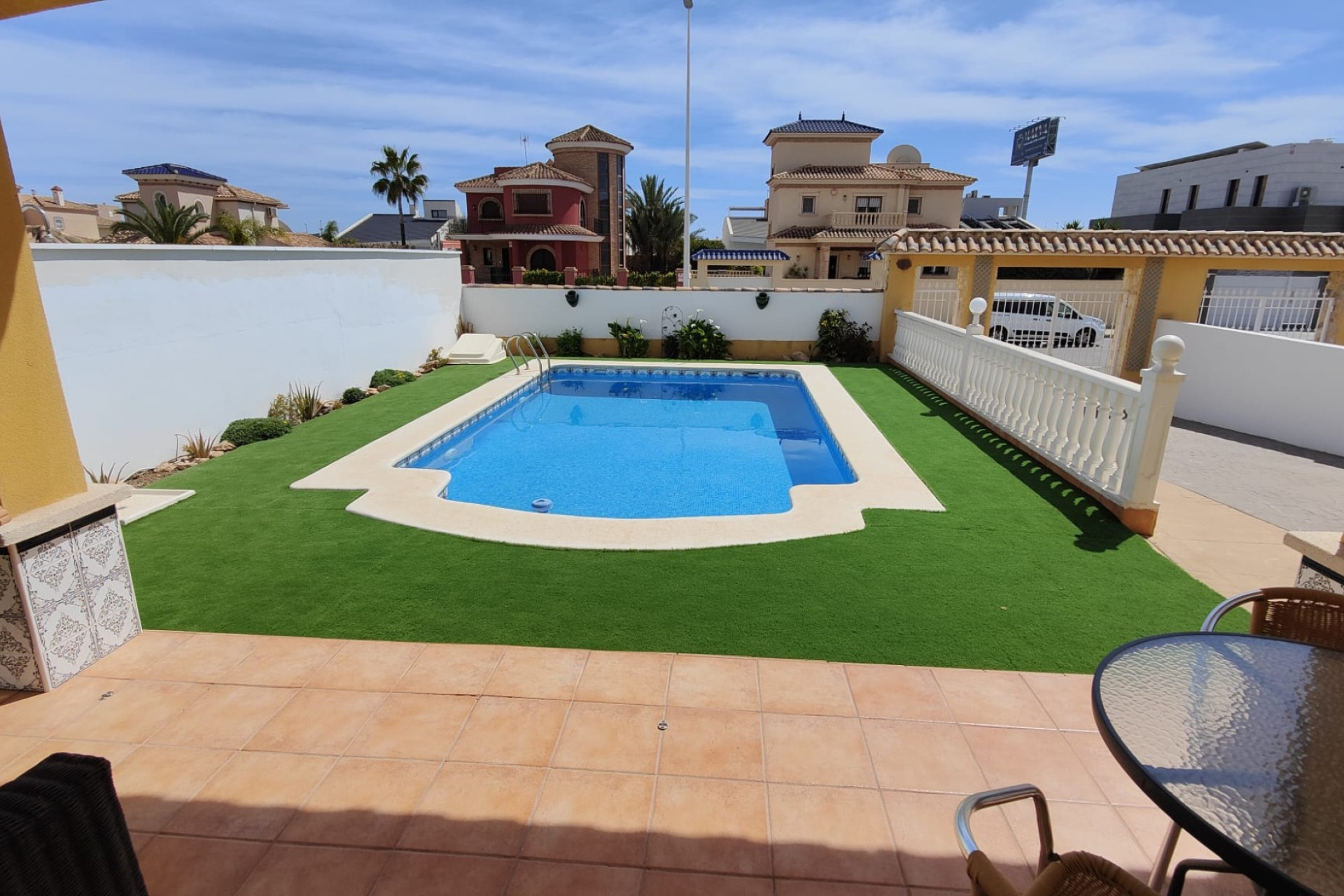 Herverkoop - Villa - Orihuela Costa - La Zenia