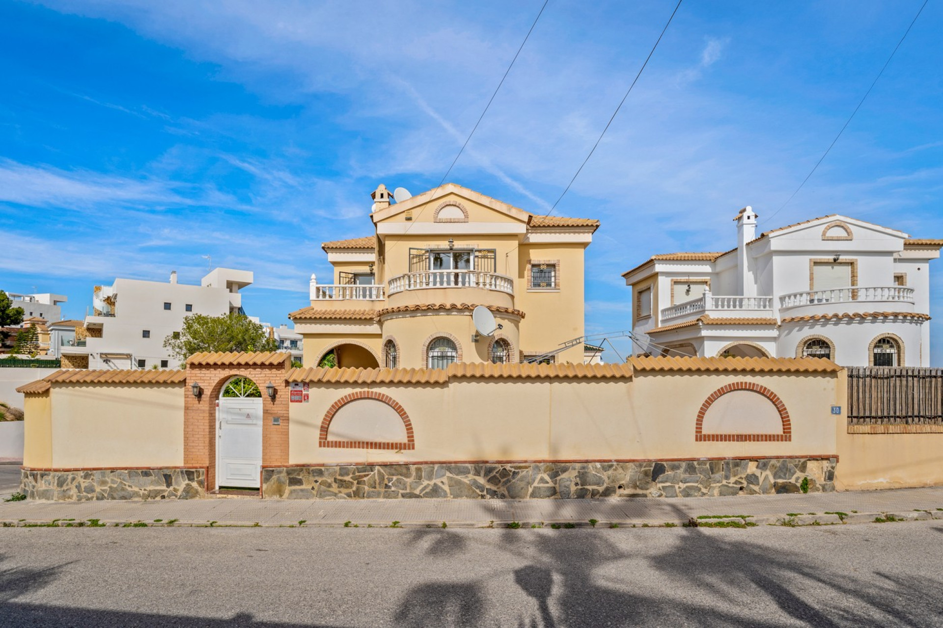 Herverkoop - Villa - Orihuela Costa - Las Filipinas
