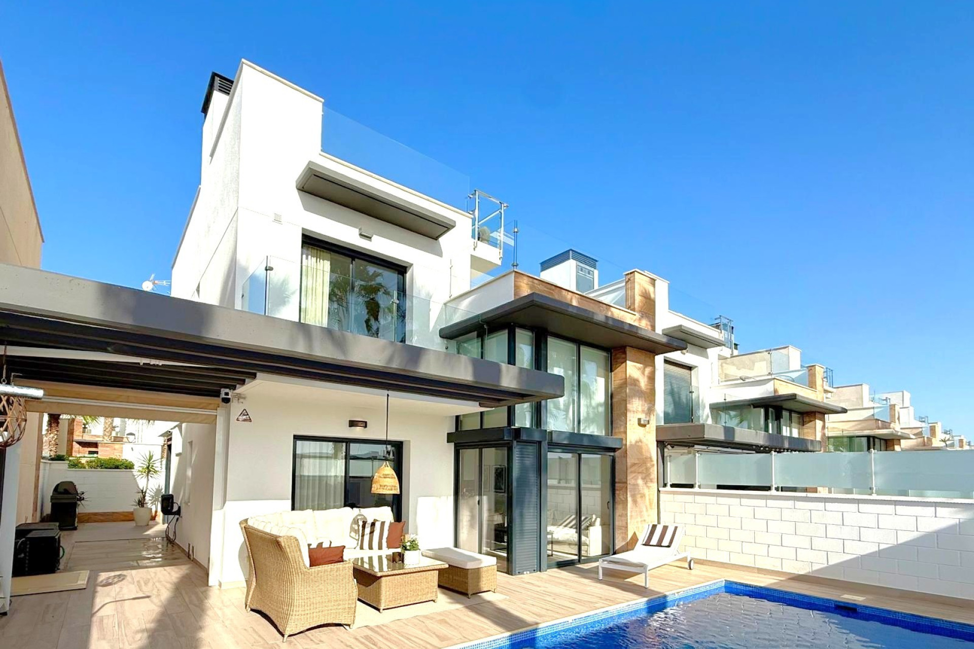 Herverkoop - Villa - Orihuela Costa - Lomas de Cabo Roig