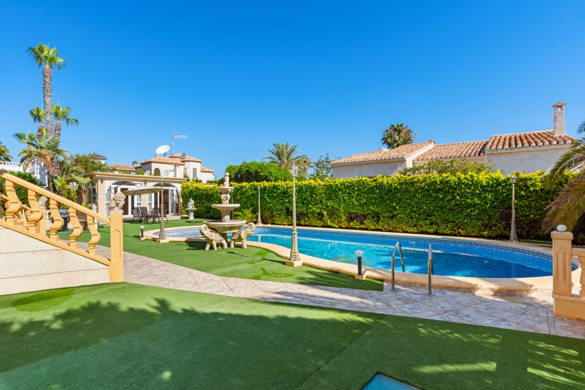 Herverkoop - Villa - Orihuela Costa - Playa Flamenca