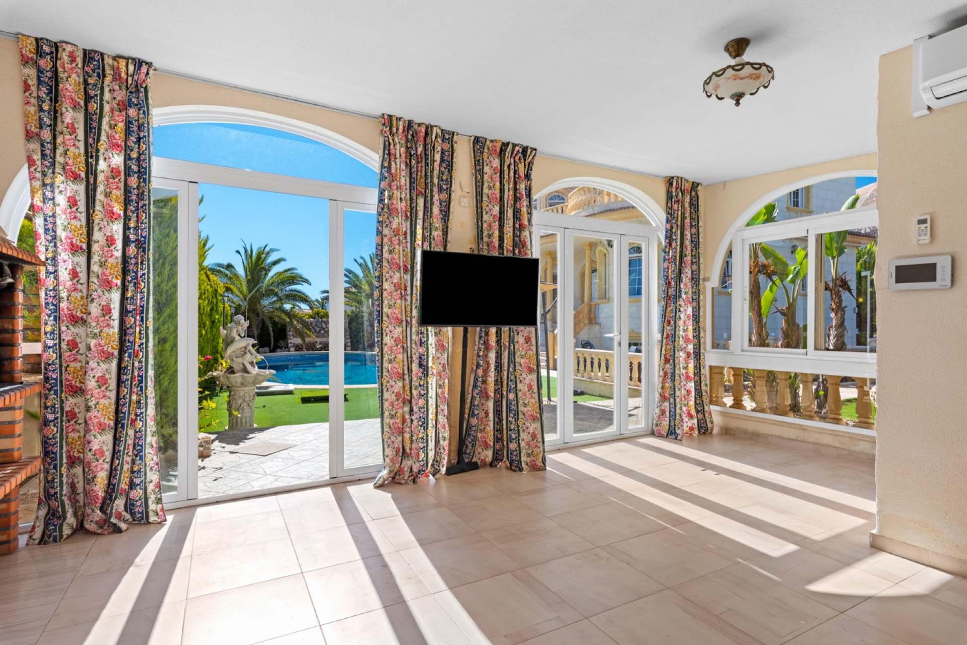 Herverkoop - Villa - Orihuela Costa - Playa Flamenca