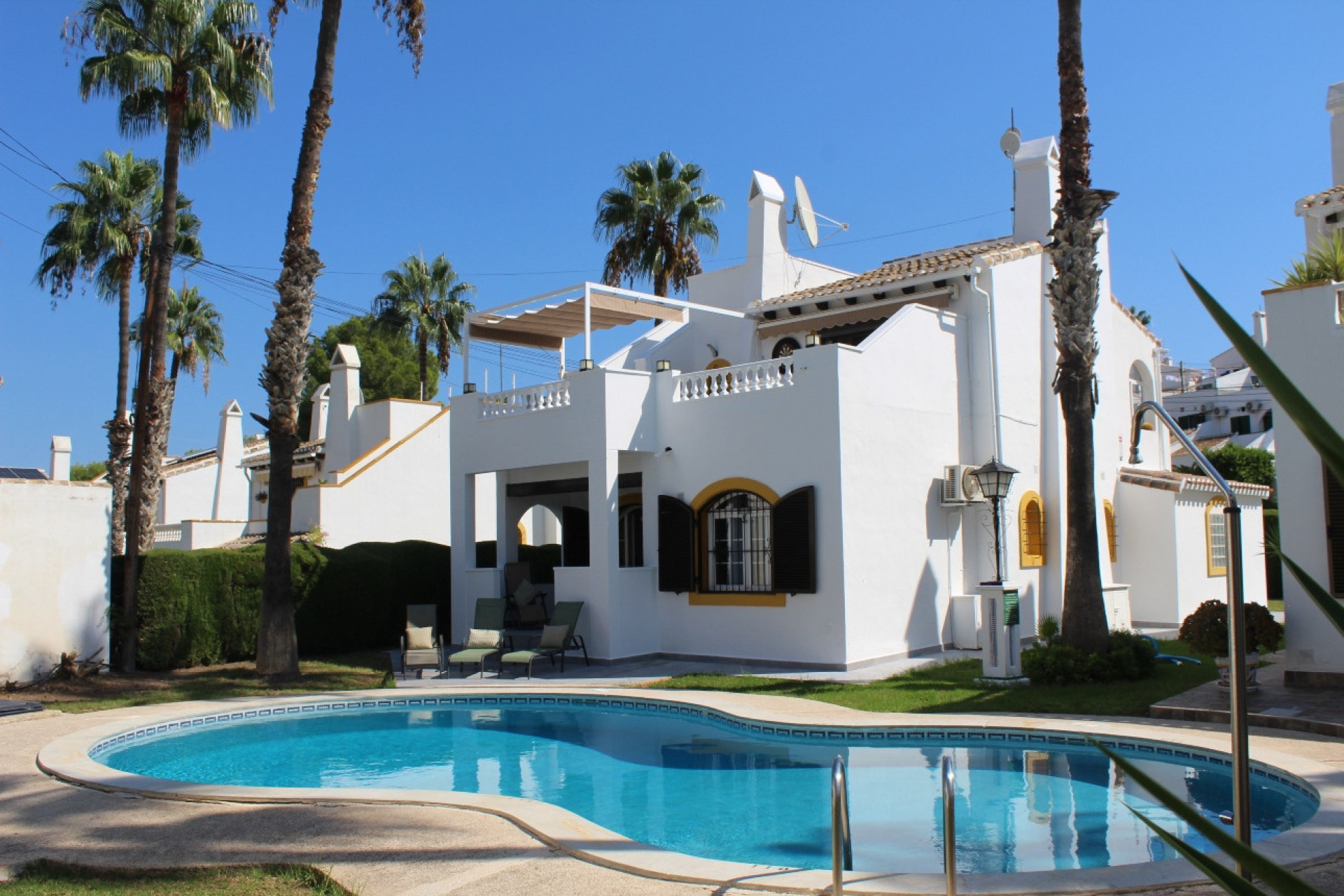 Herverkoop - Villa - Orihuela Costa - Villamartín