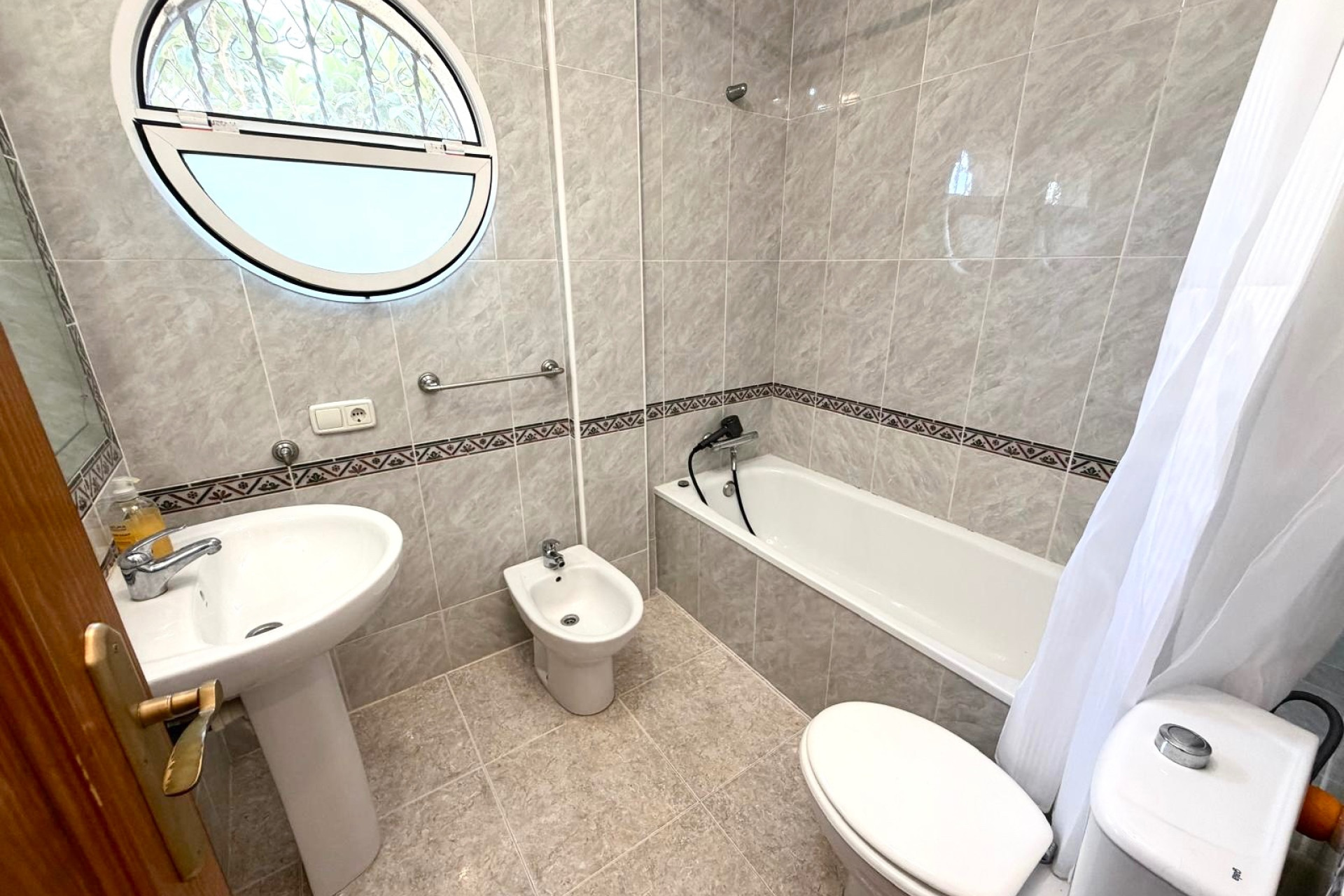 Herverkoop - Villa - Orihuela Costa - Villamartín