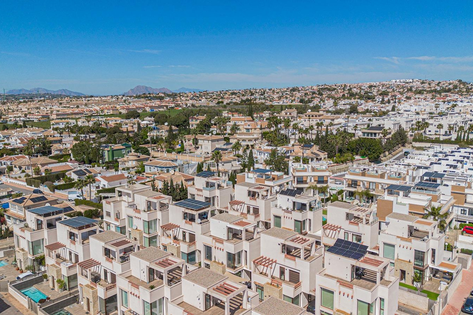 Herverkoop - Villa - Rojales - Pueblo bravo