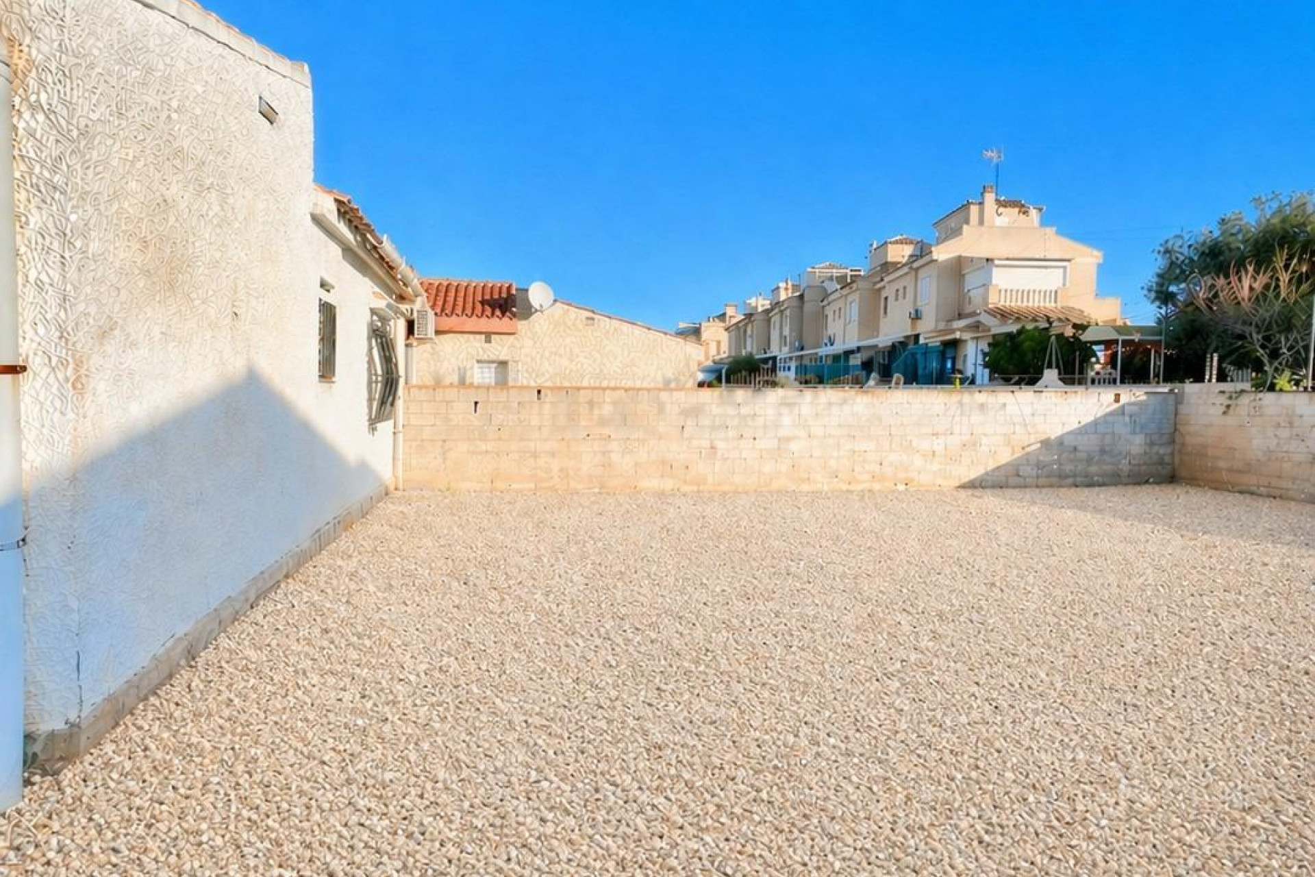 Herverkoop - Villa - Torrevieja - Aguas Nuevas