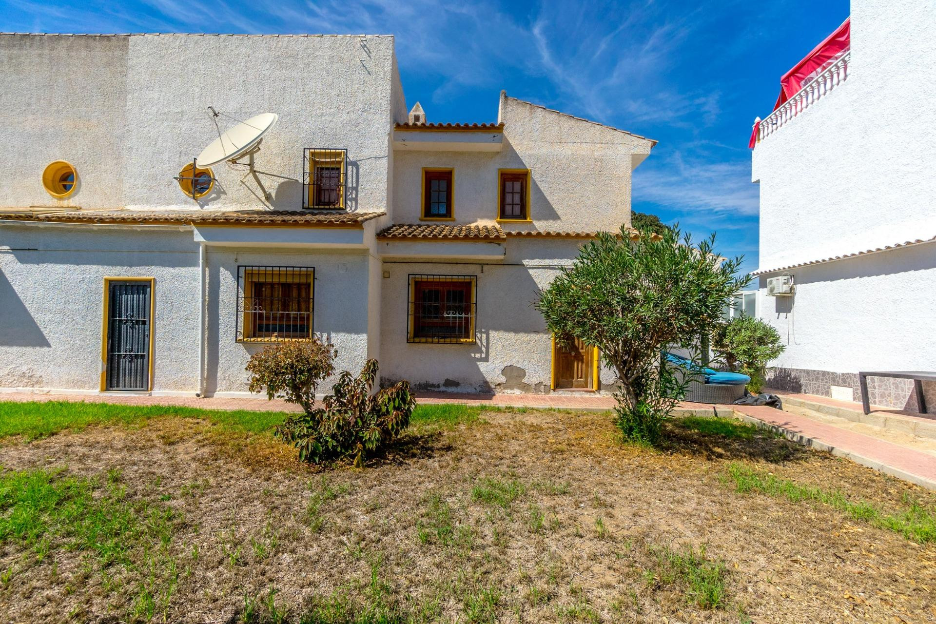 Herverkoop - Villa - Torrevieja - Los altos