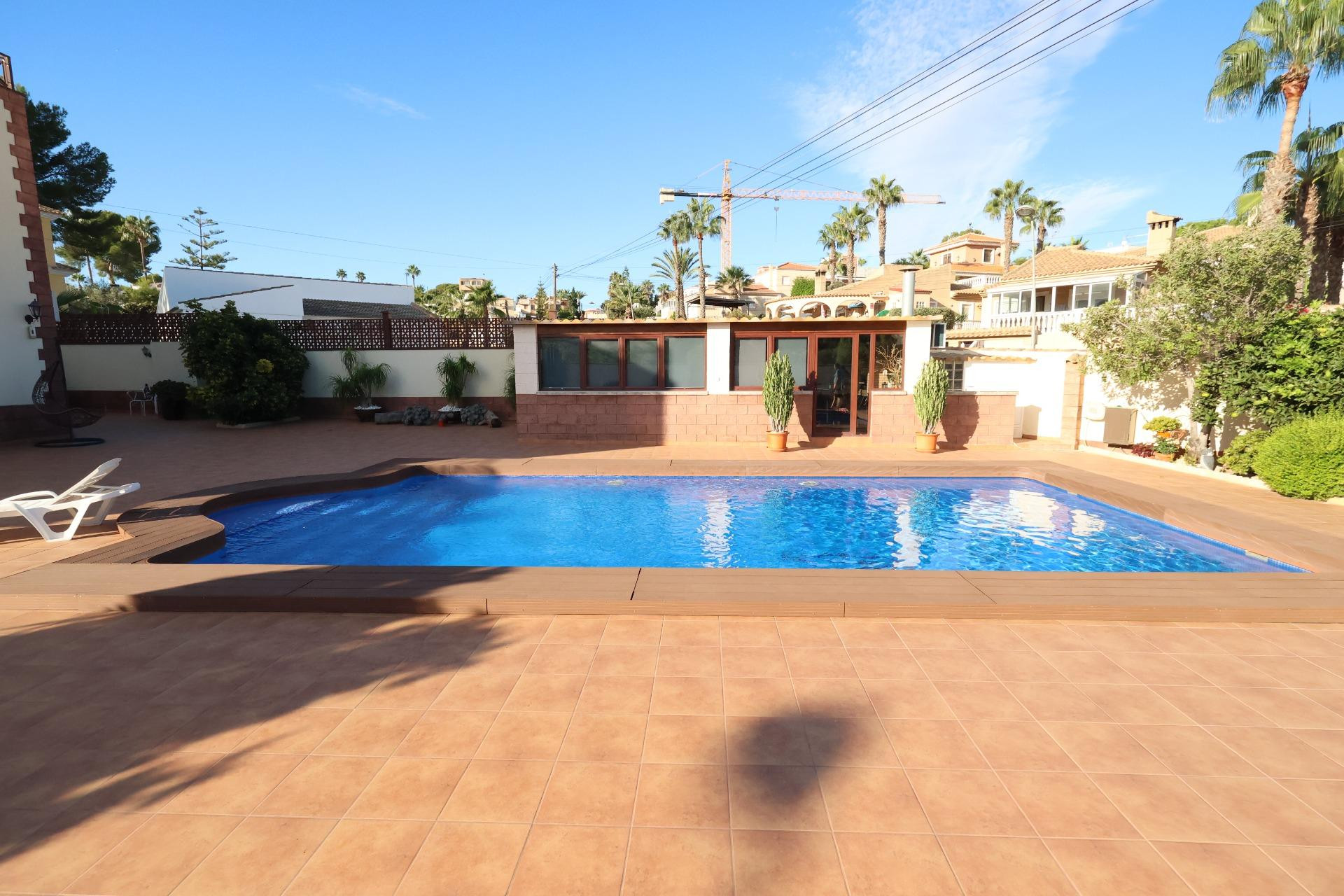 Herverkoop - Villa - Torrevieja - Los Balcones