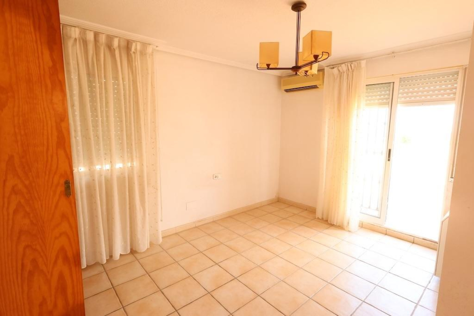 Herverkoop - Villa - Torrevieja - Los Balcones