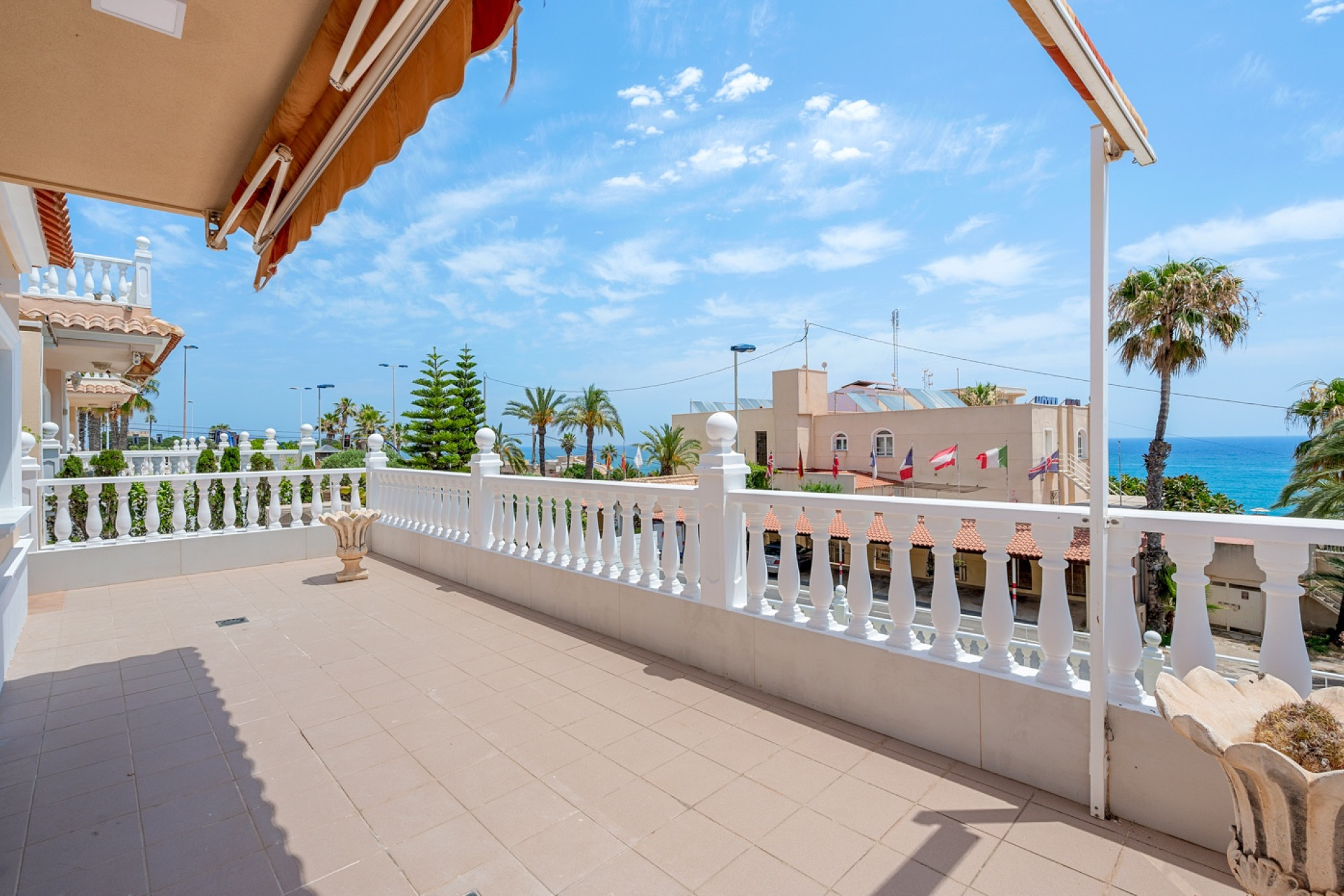 Herverkoop - Villa - Torrevieja - torrevieja