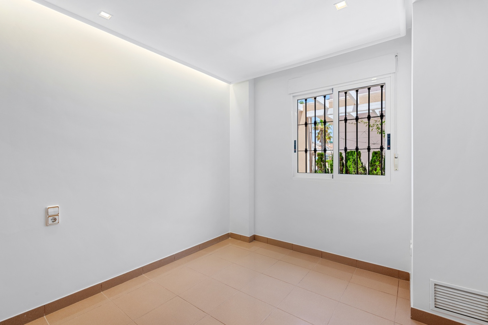 Herverkoop - Villa - Torrevieja - torrevieja