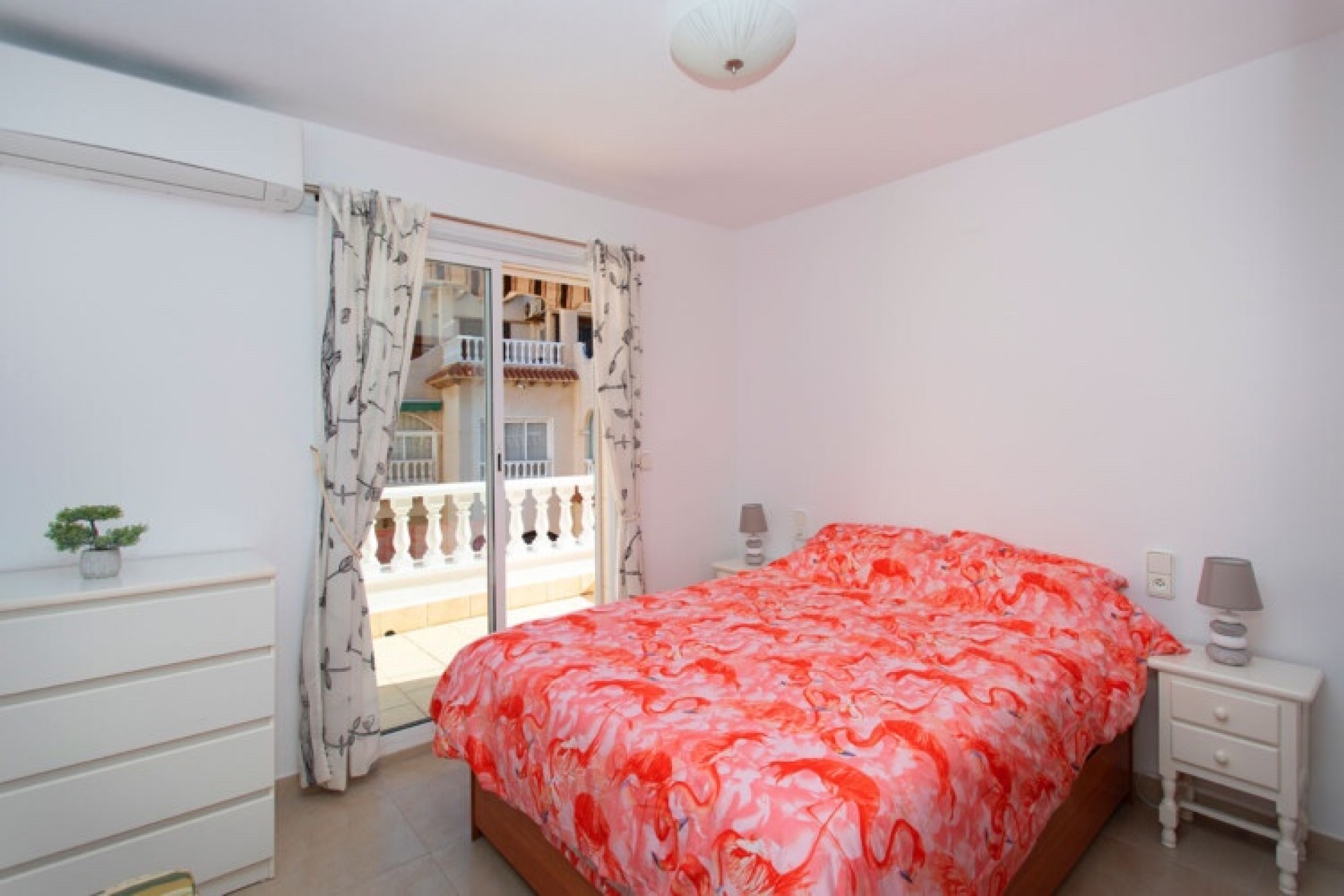 Lange Termijn Verhuur - Appartement / flat - Torrevieja - Playa de los Locos