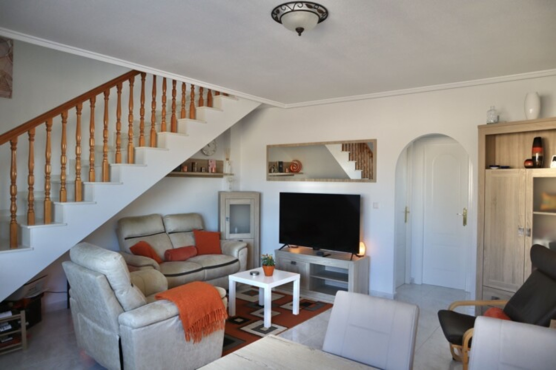 Lange Termijn Verhuur - Finca / Landelijke woning - Rojales - Pueblo