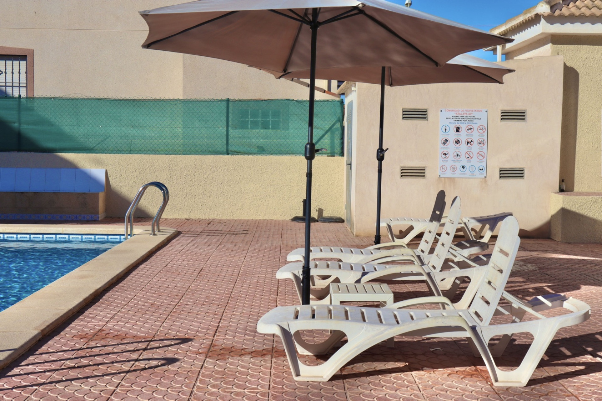 Lange Termijn Verhuur - Finca / Landelijke woning - Rojales - Pueblo