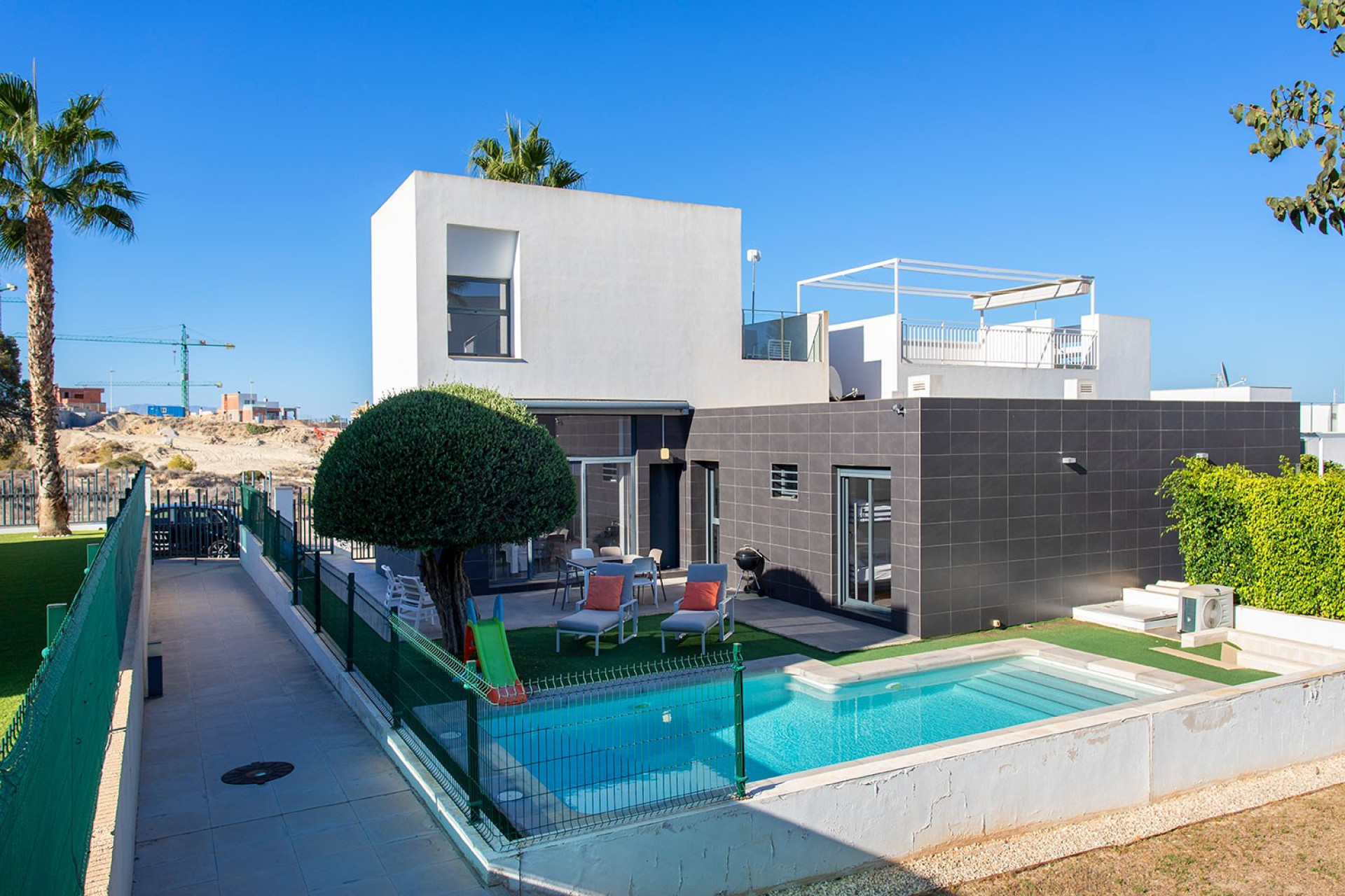 Lange Termijn Verhuur - Semi - Detached Villa - Algorfa