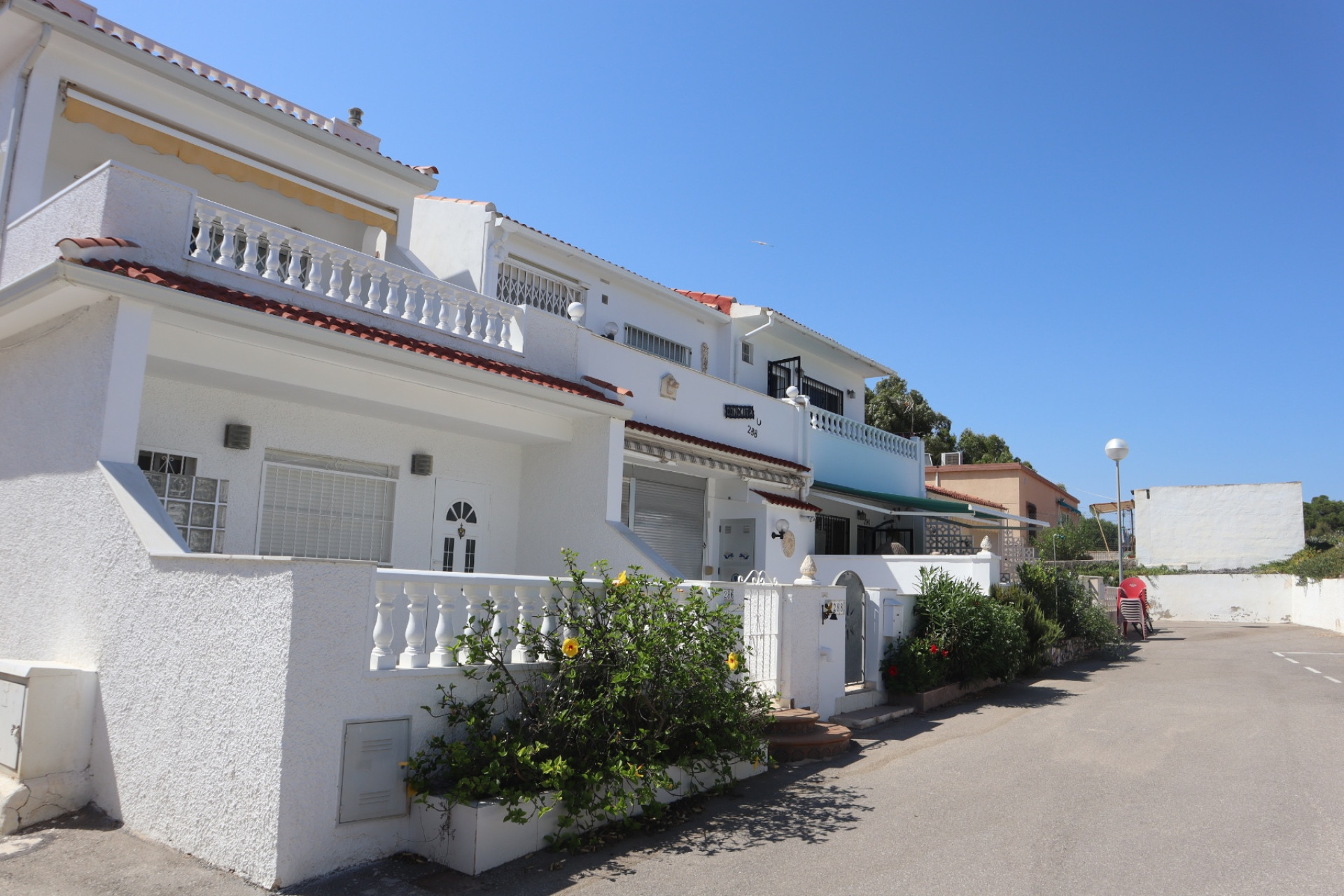 Location à long terme - Maison de ville - Guardamar del Segura - Urbanizaciones