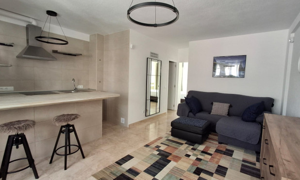 Mieszkanie w bloku - Odsprzedaż - La Mata - Playa