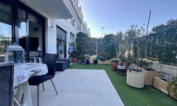 Mieszkanie w bloku - Odsprzedaż - Orihuela Costa - Punta Prima