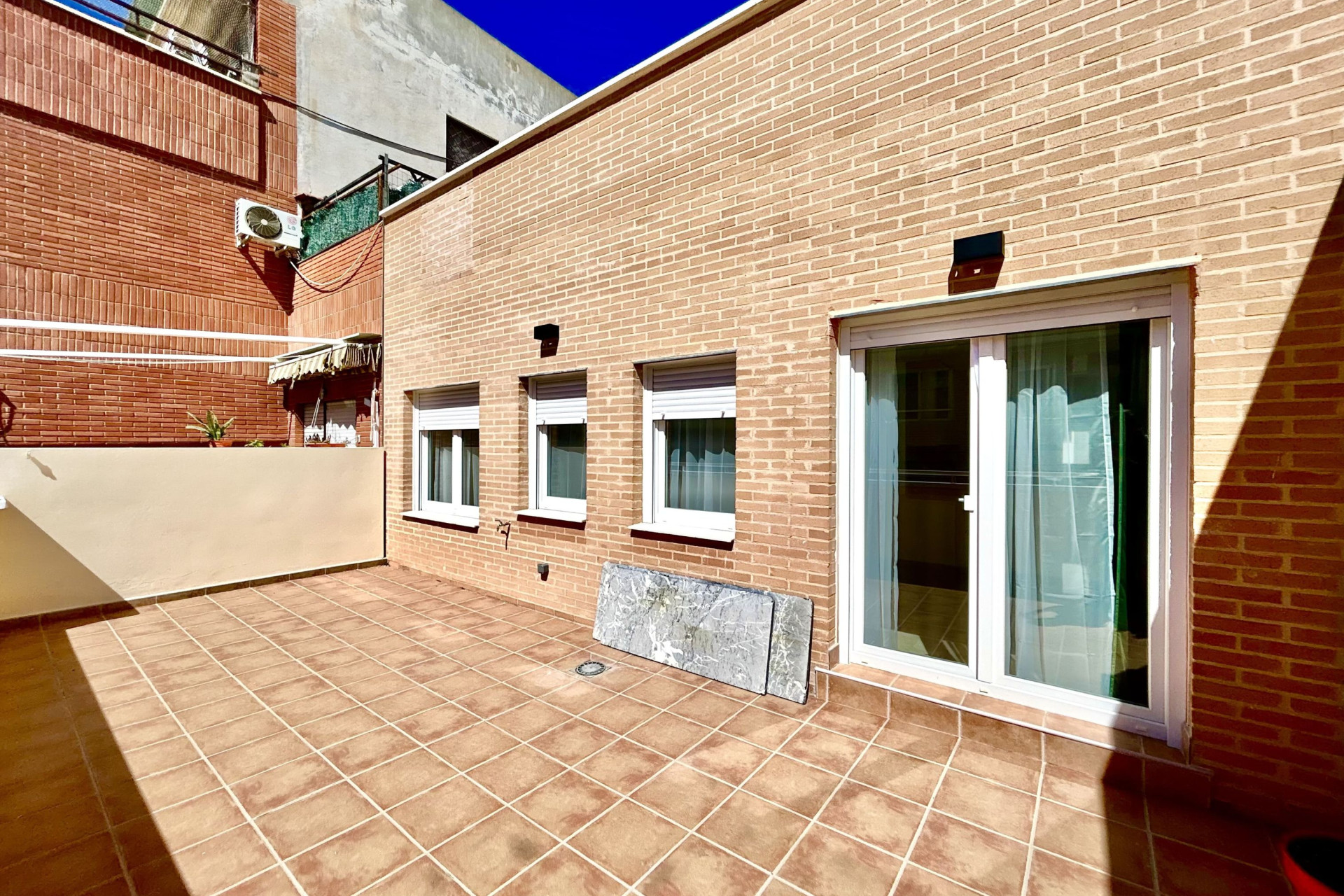 Neue Gebäude - Penthouse - Alicante