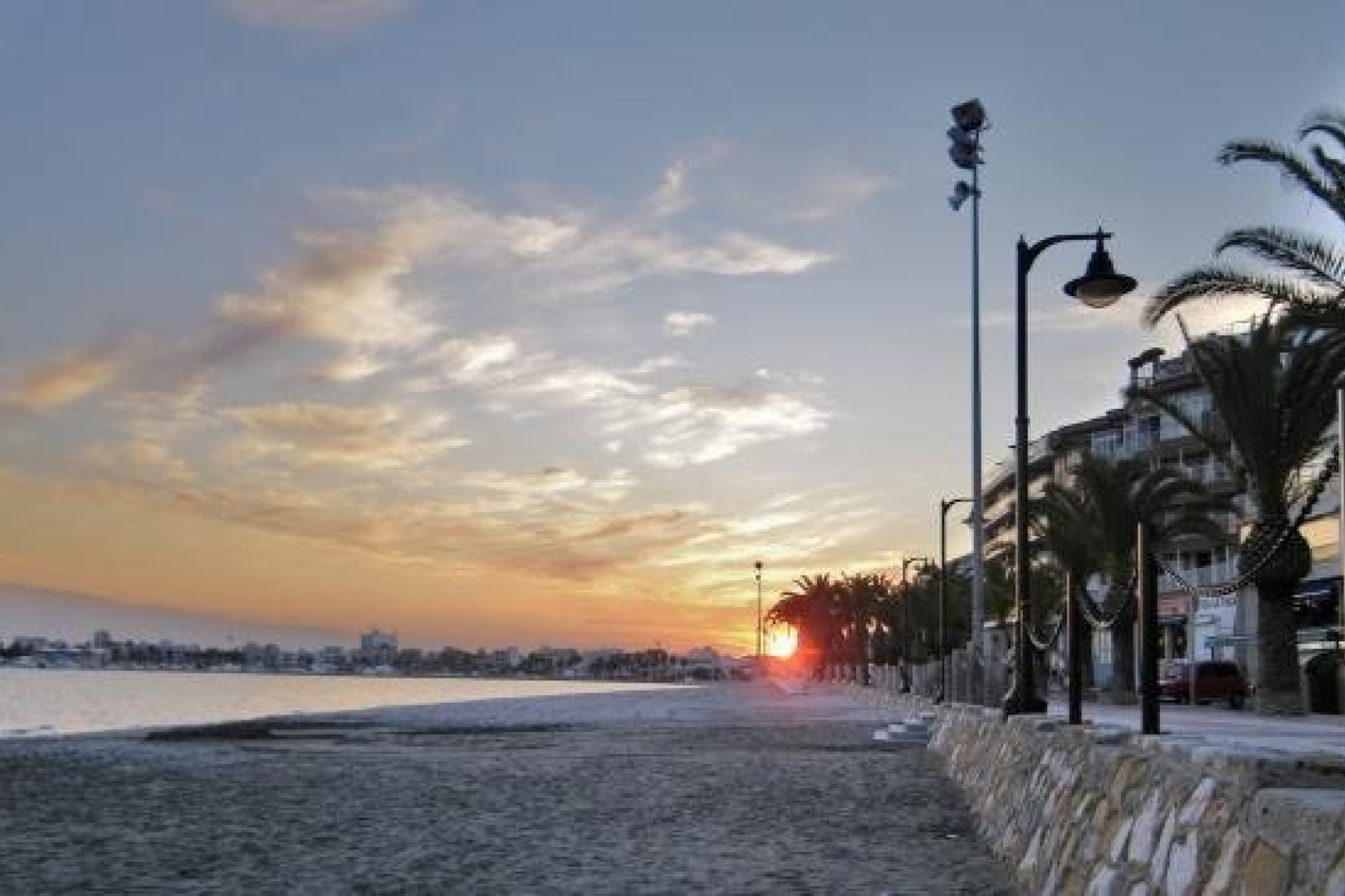 Neue Gebäude - Stadthaus - San Pedro del Pinatar - Los Antolinos