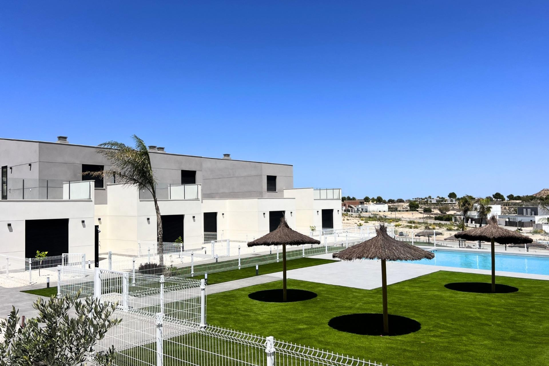 Neue Gebäude - Villa - Banos y Mendigo - Altaona Golf And Country Village