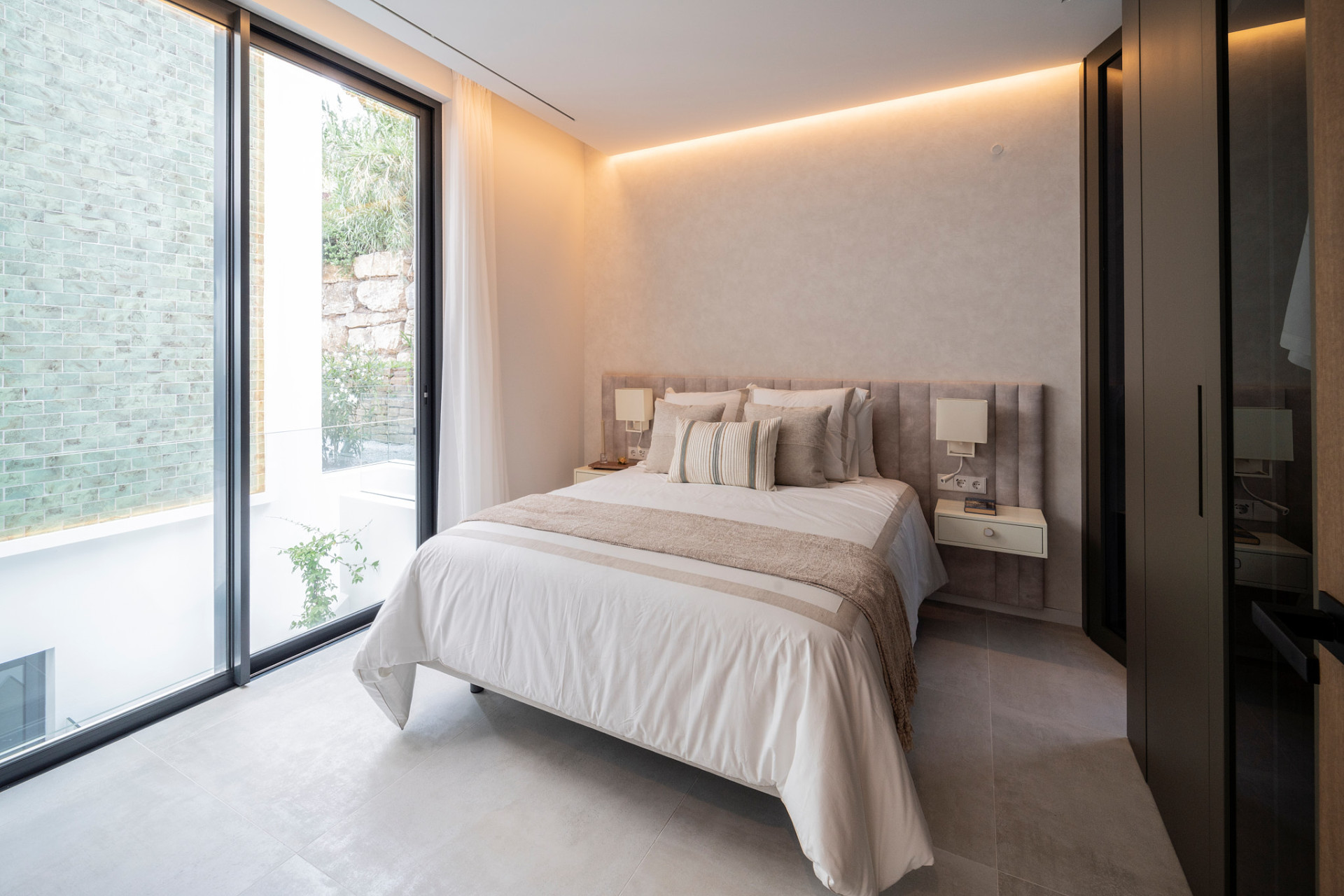 Neue Gebäude - Villa - Benahavis - Benahavís