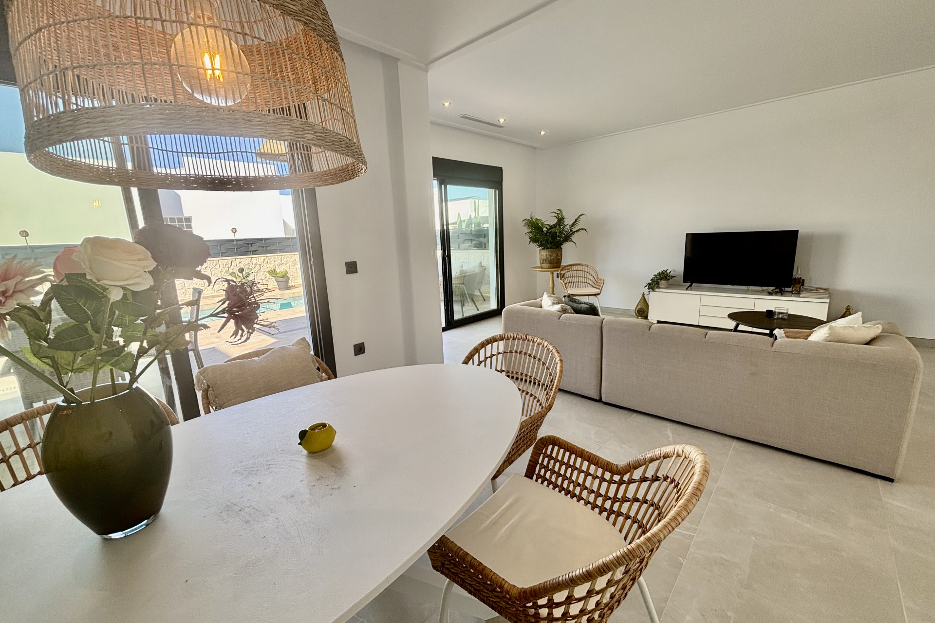 Neue Gebäude - Villa - Benijofar