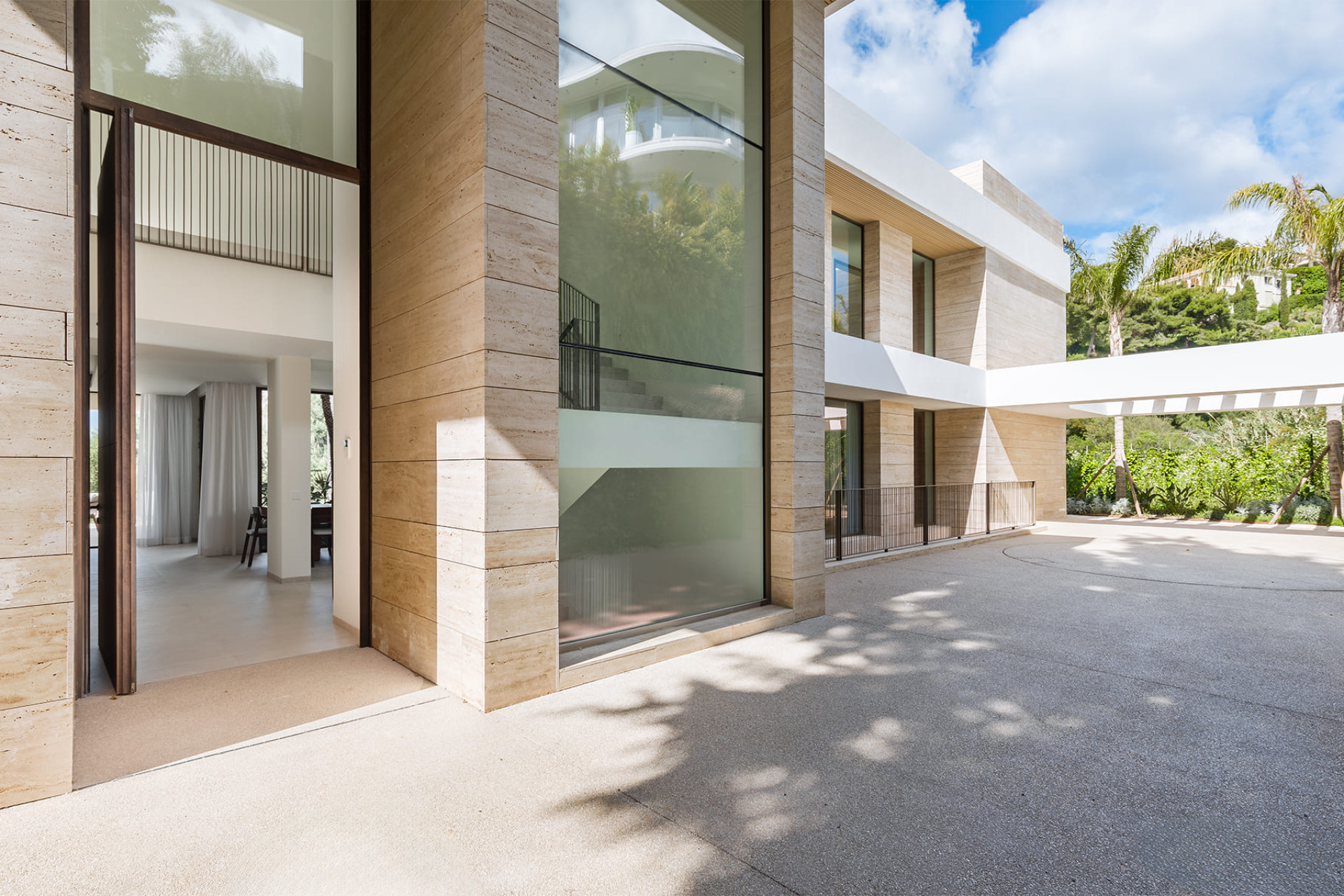 Neue Gebäude - Villa - Cortés