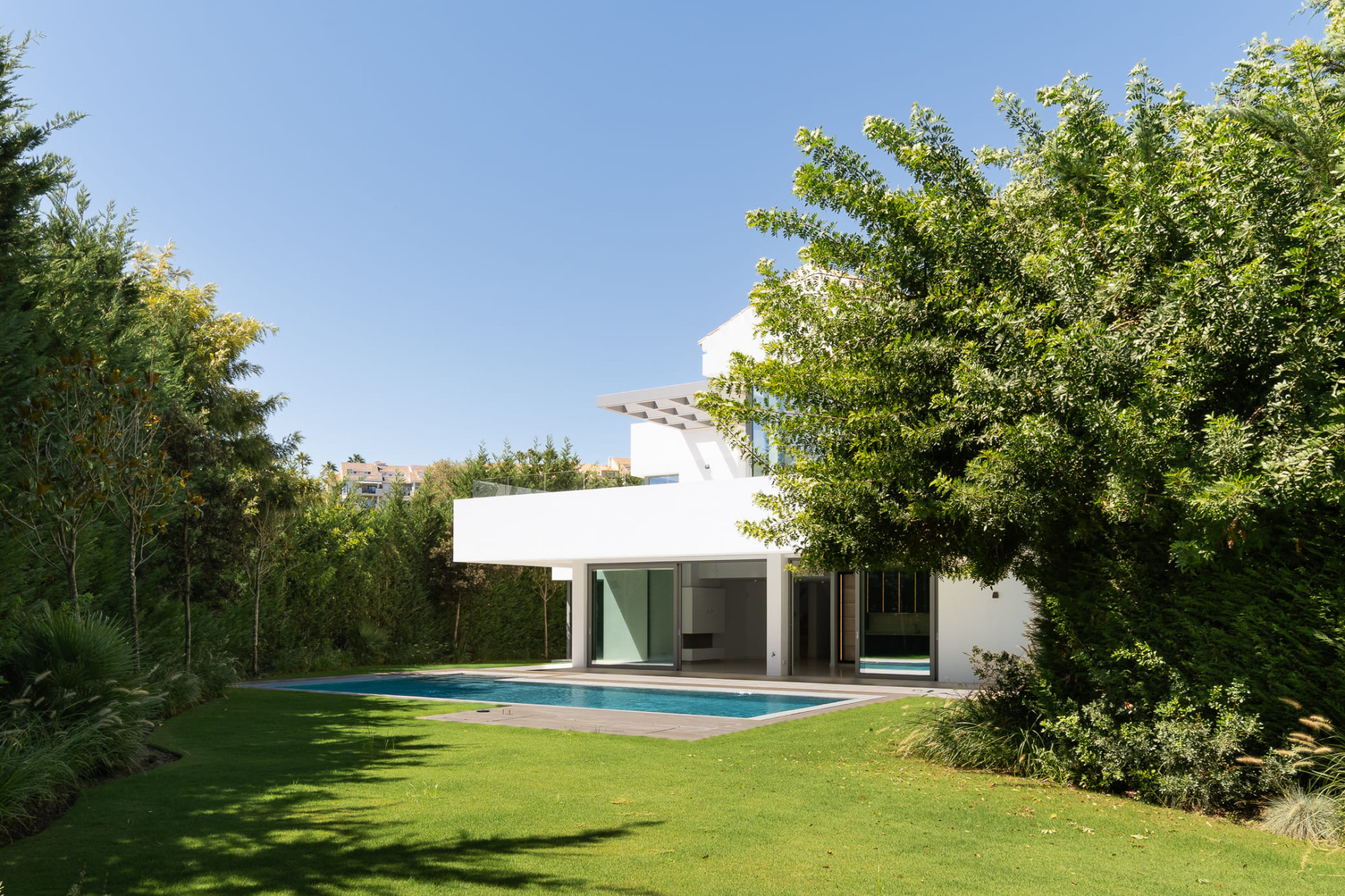 Neue Gebäude - Villa - Estepona