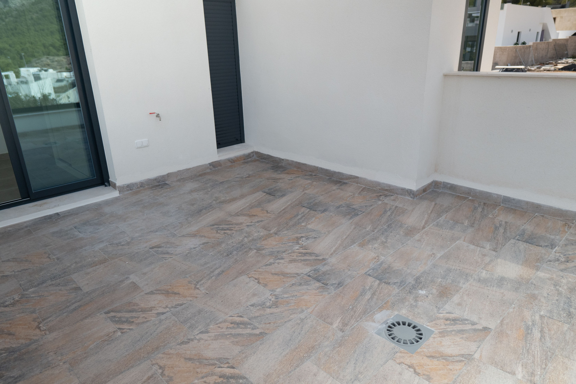 Neue Gebäude - Villa - Polop