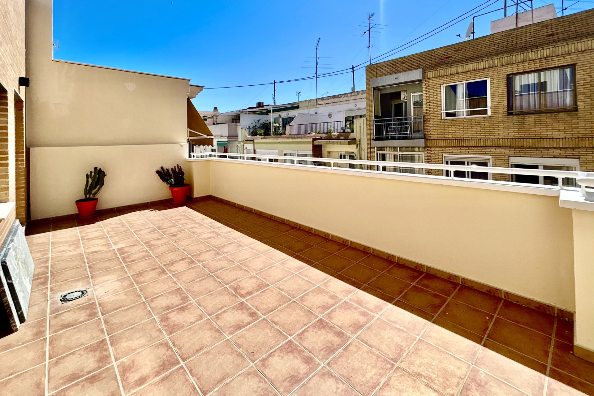 Neue Gebäude - Wohnung - Alicante