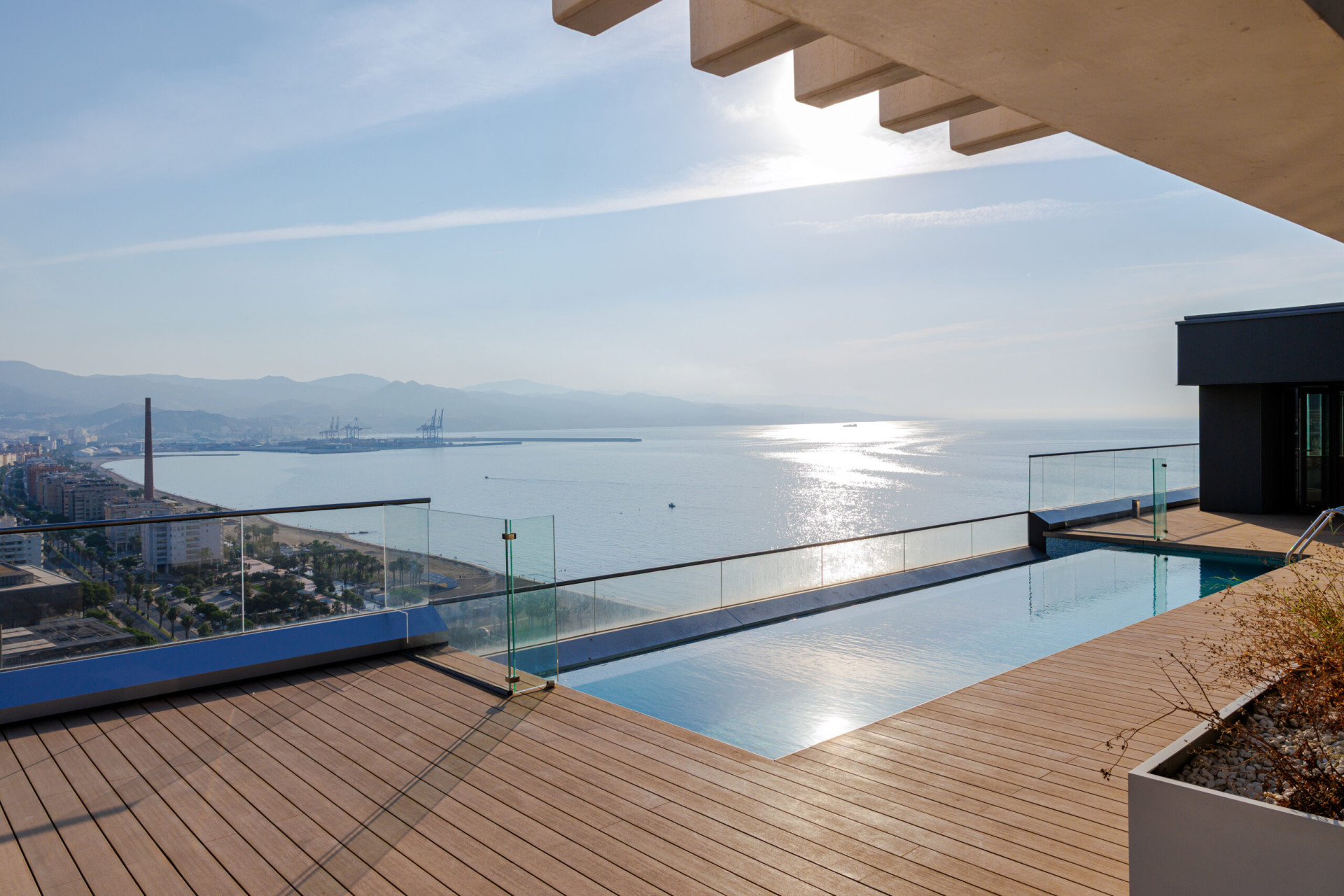 Neue Gebäude - Wohnung - Malaga - Málaga