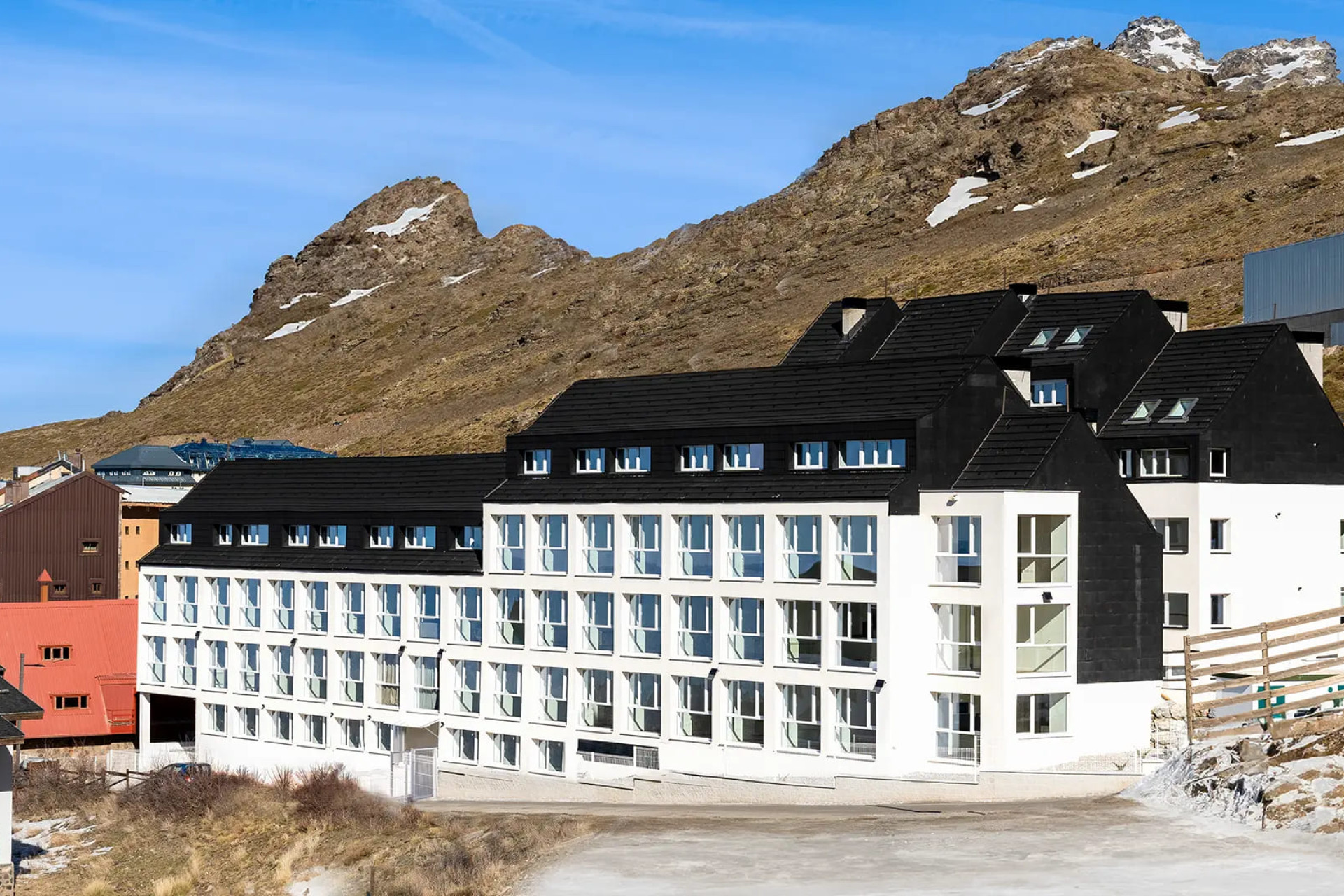 Neue Gebäude - Wohnung - Monachil