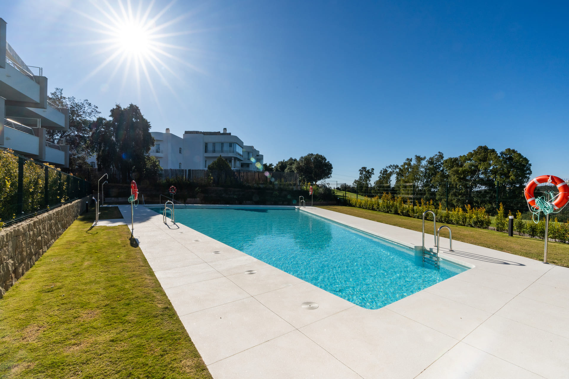 New Build - Apartment / flat - Estepona