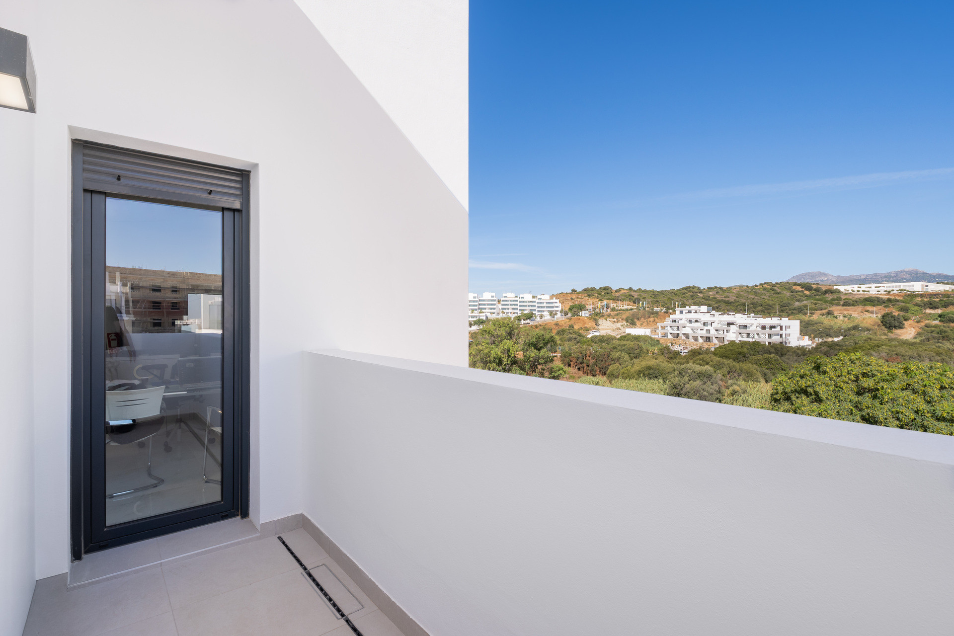New Build - Apartment / flat - Estepona