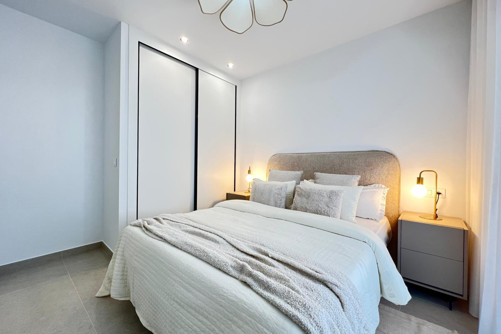 New Build - Townhouse - Benferri