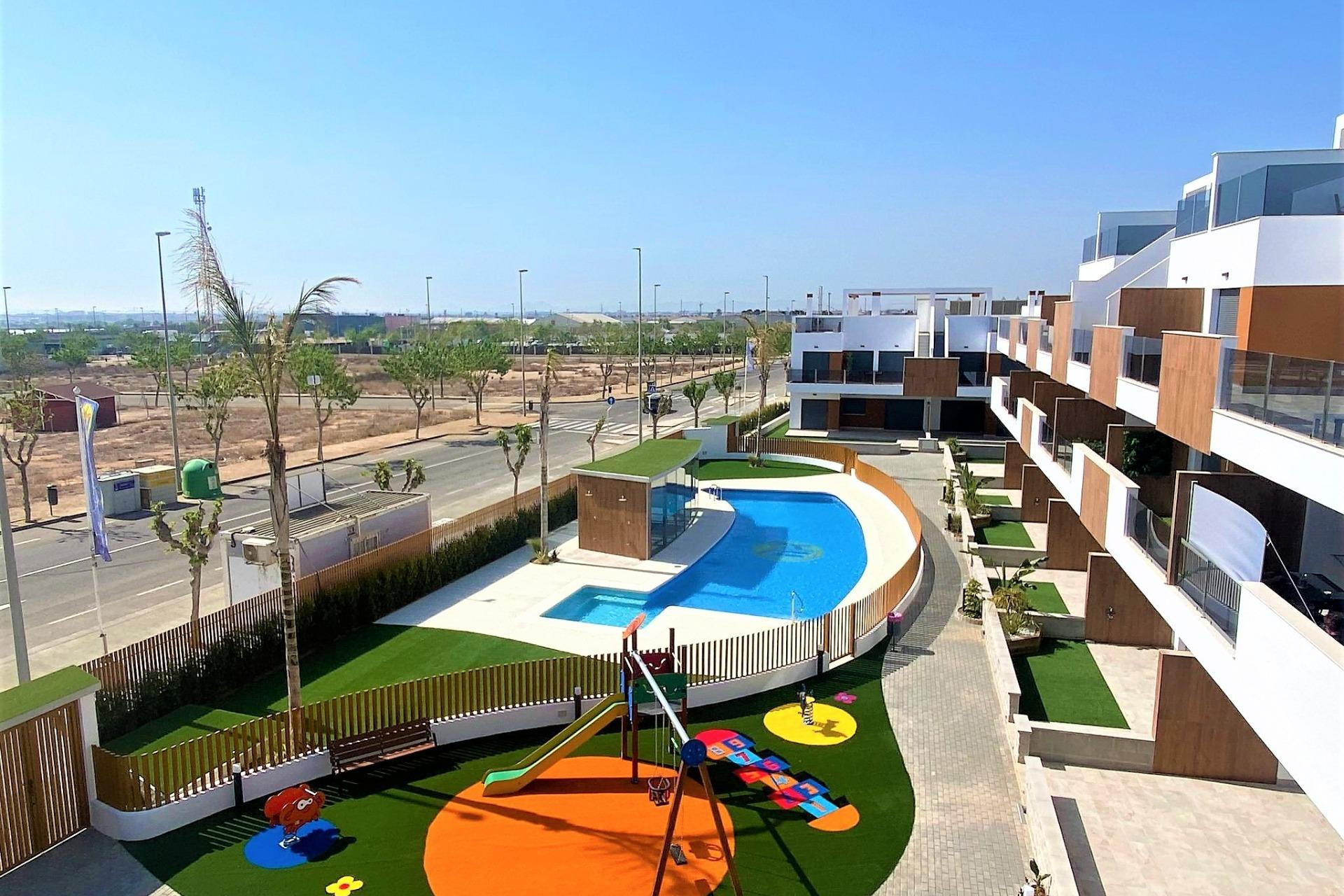 New Build - Townhouse - Pilar de la Horadada - Polideportivo