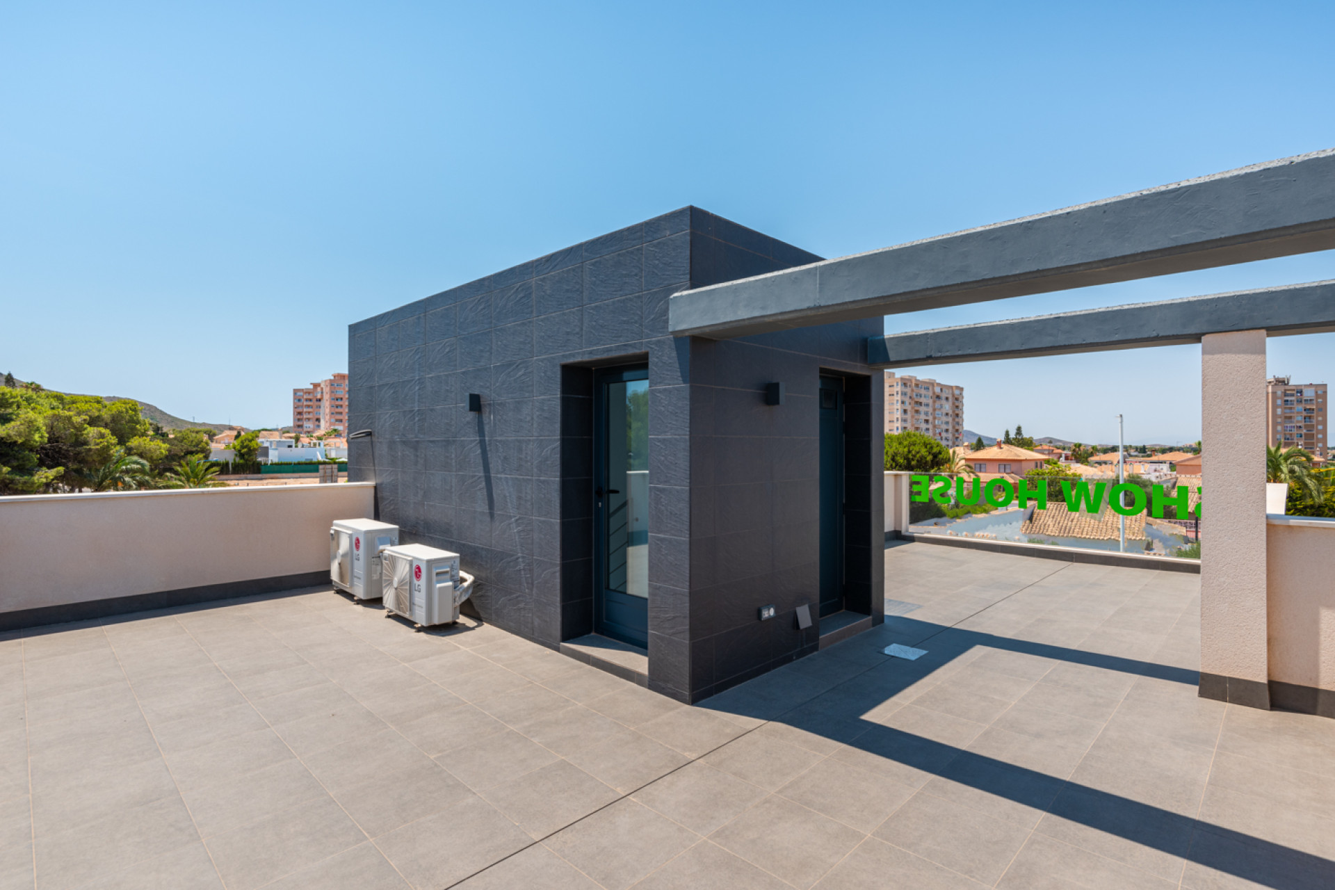 New Build - Villa - Playa Paraiso