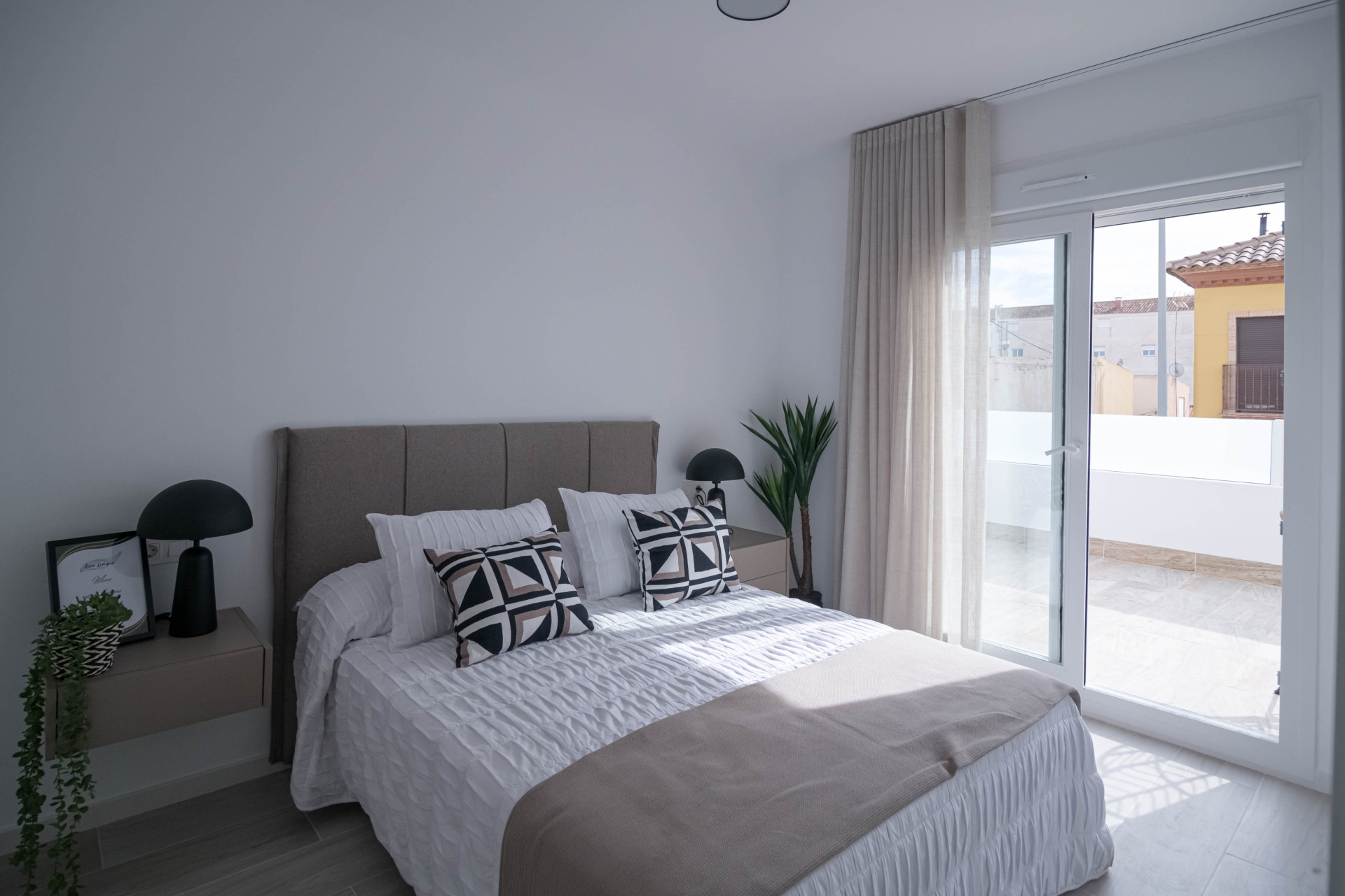 Nieuwbouw Woningen - Herenhuis - Jerónimo y Avileses