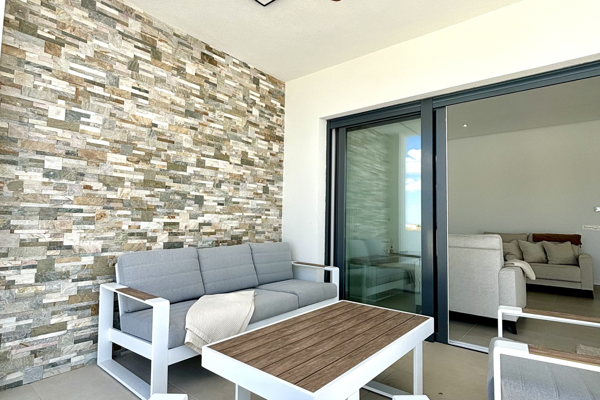 Nouvelle construction - Villa - Benijofar