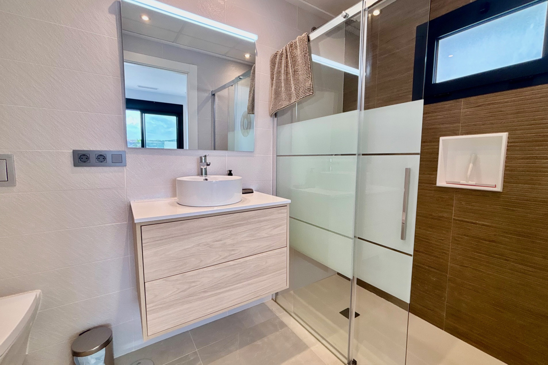 Nouvelle construction - Villa - Benijofar