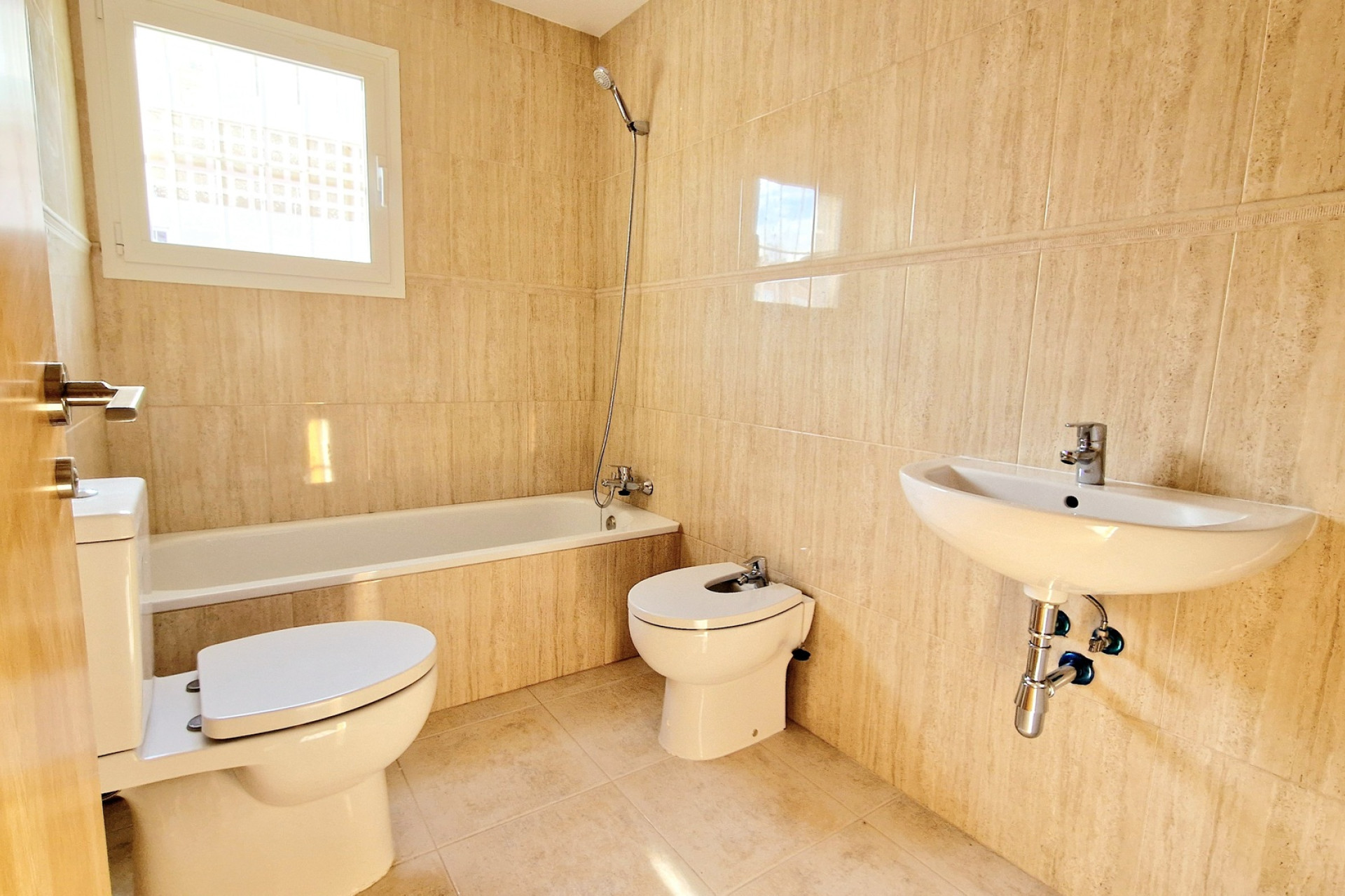 Nouvelle construction - Villa - Purias