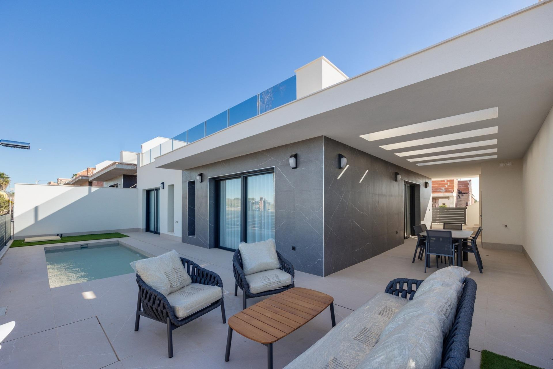 Nouvelle construction - Villa - Torrevieja - Parque Acuático - Sector 25