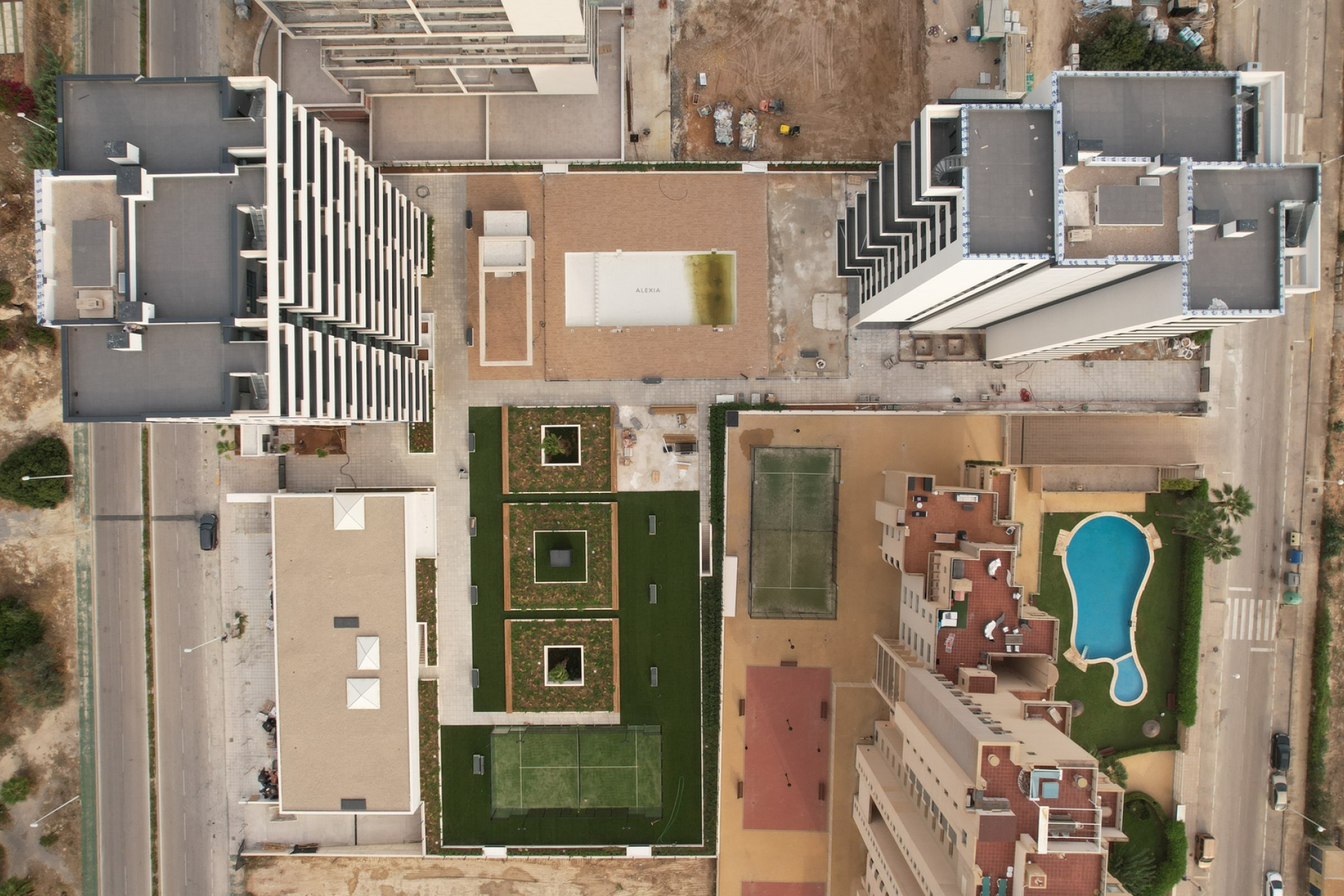 Nowy budynek - Daszek - Calpe