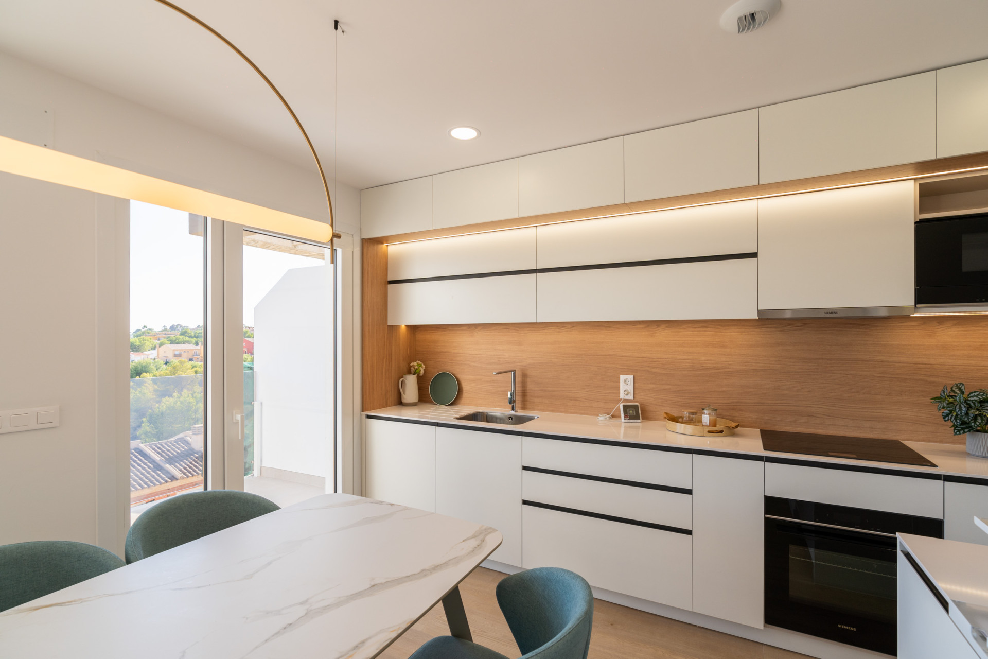 Nowy budynek - Kamienica - La Nucía