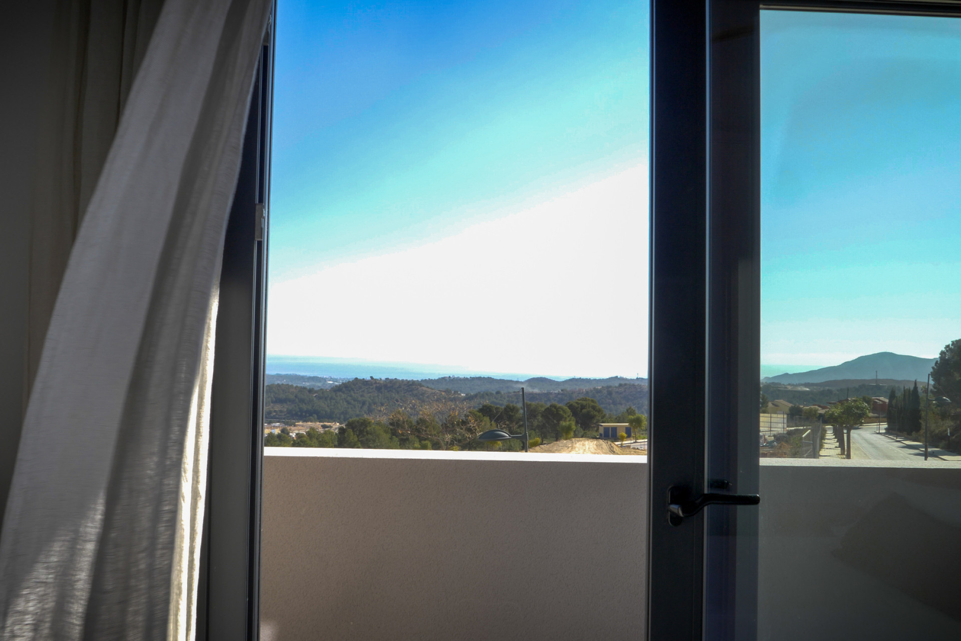 Nowy budynek - Kamienica - Polop