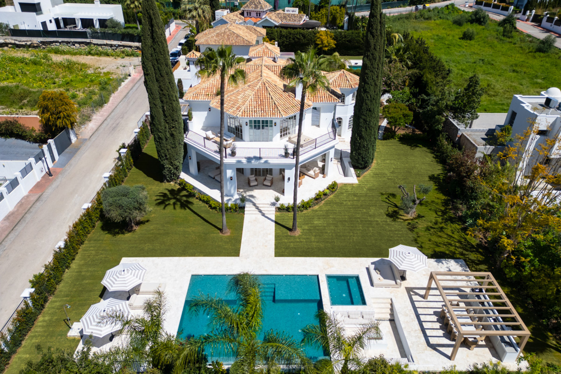 Nowy budynek - Villa - Marbella