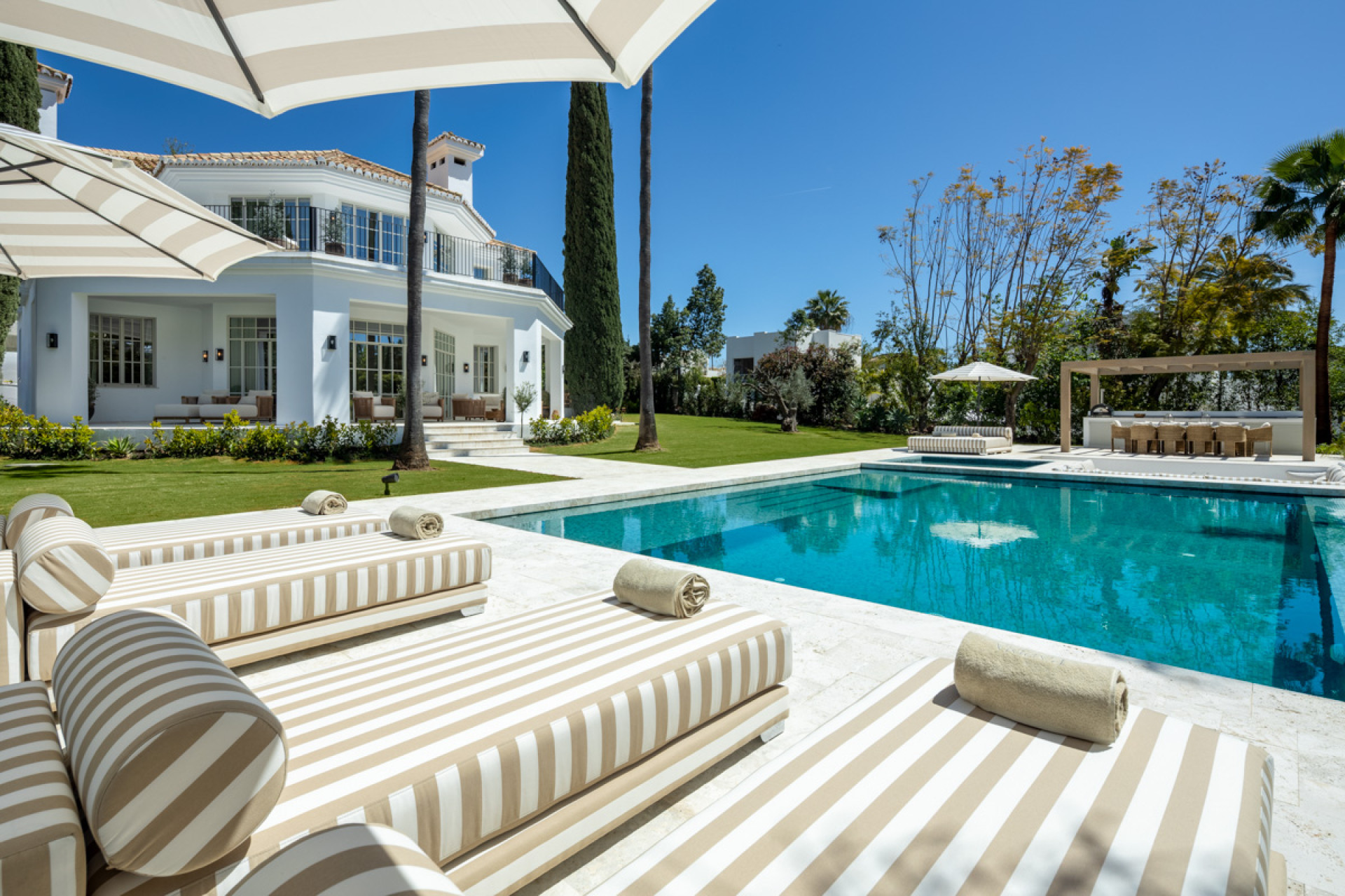 Nowy budynek - Villa - Marbella