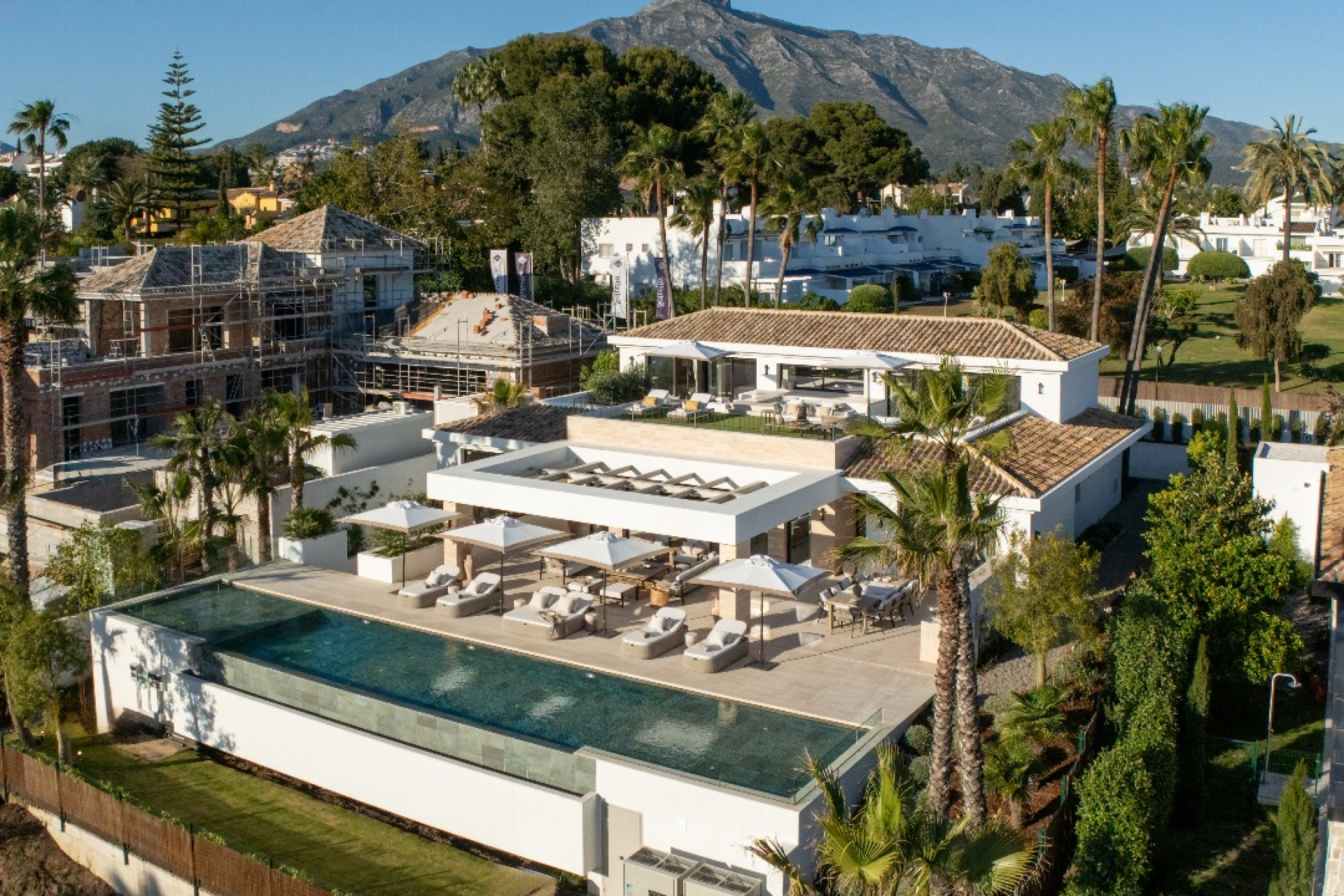 Nowy budynek - Villa - Marbella