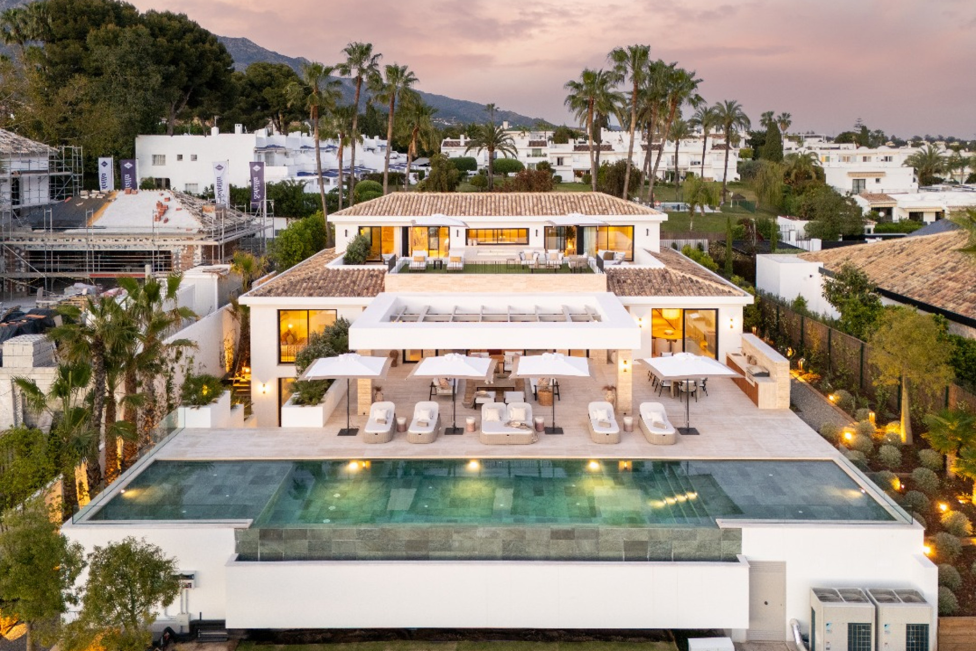 Nowy budynek - Villa - Marbella