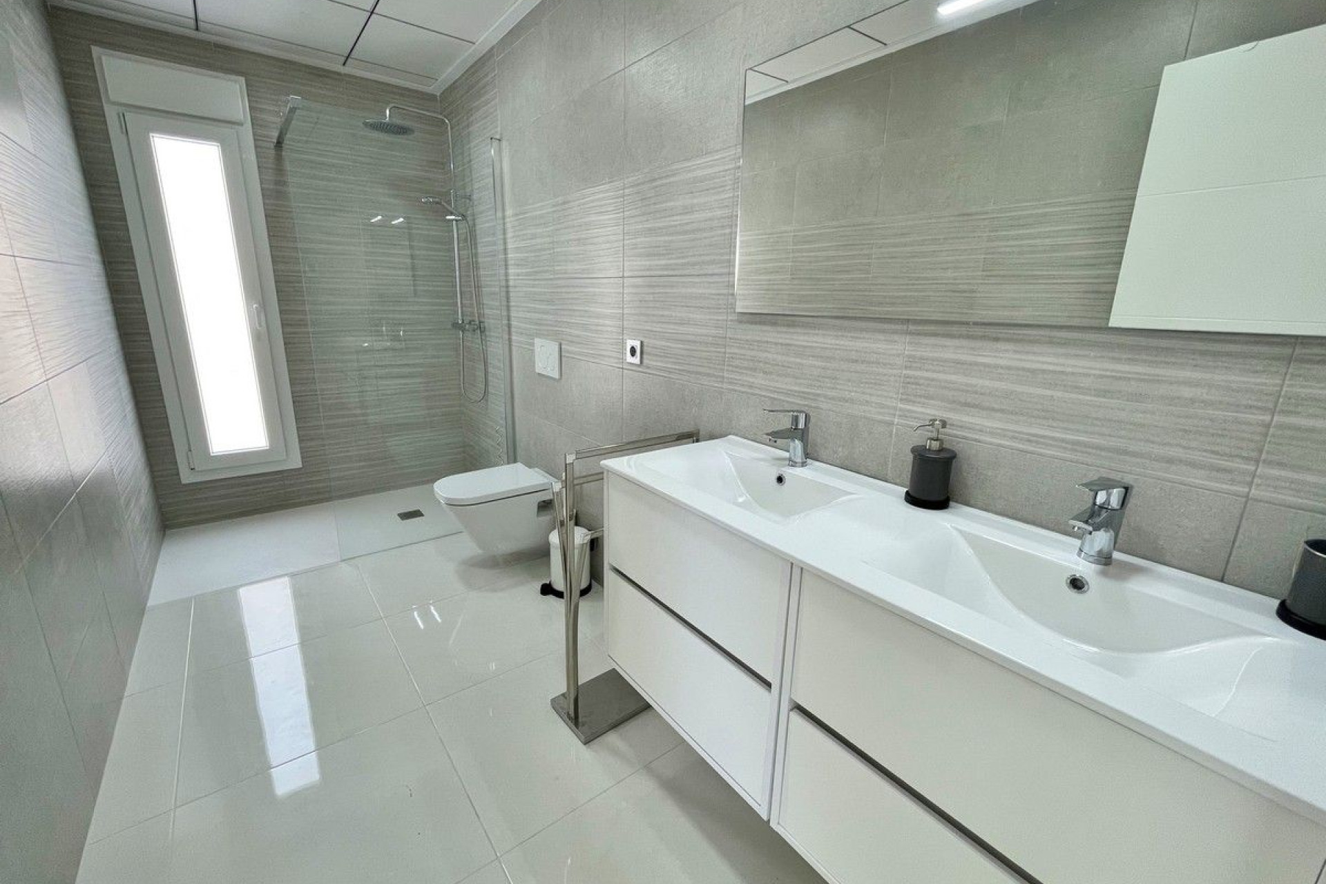 Nowy budynek - Villa - Rafal